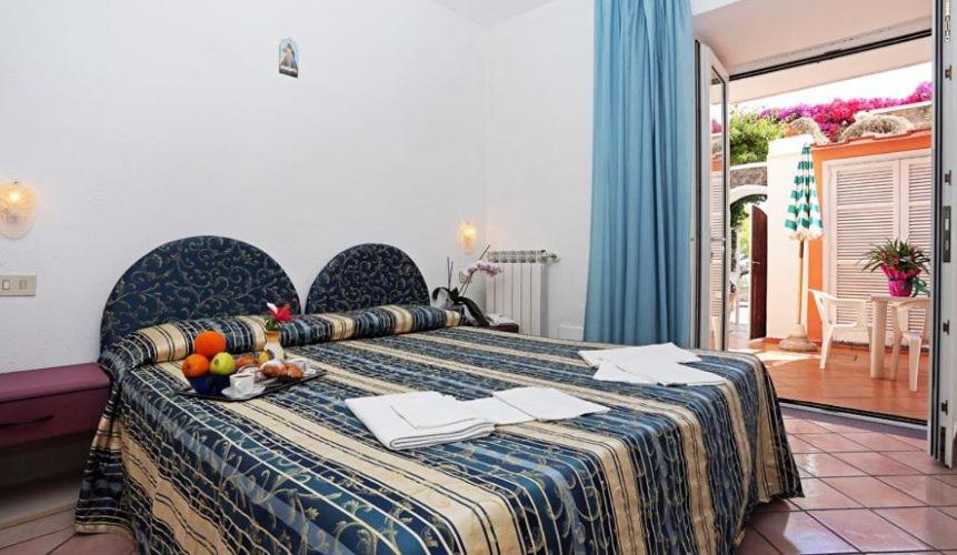 Double or Twin Room with Garden View