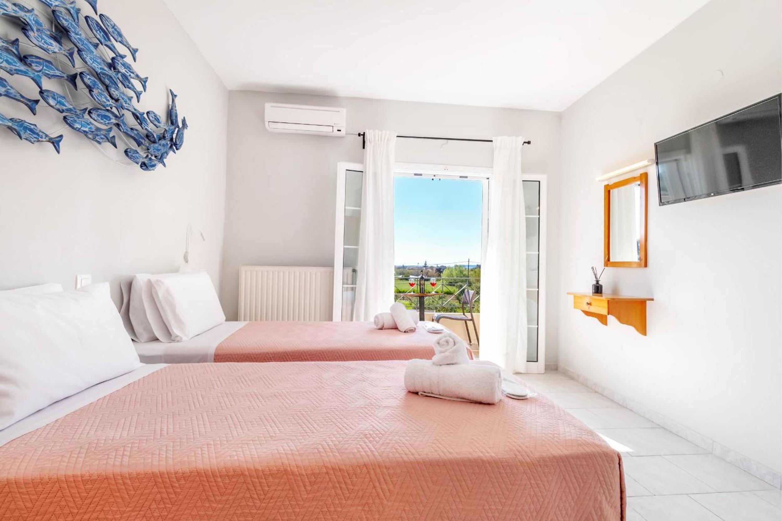 Large Double or Twin Room