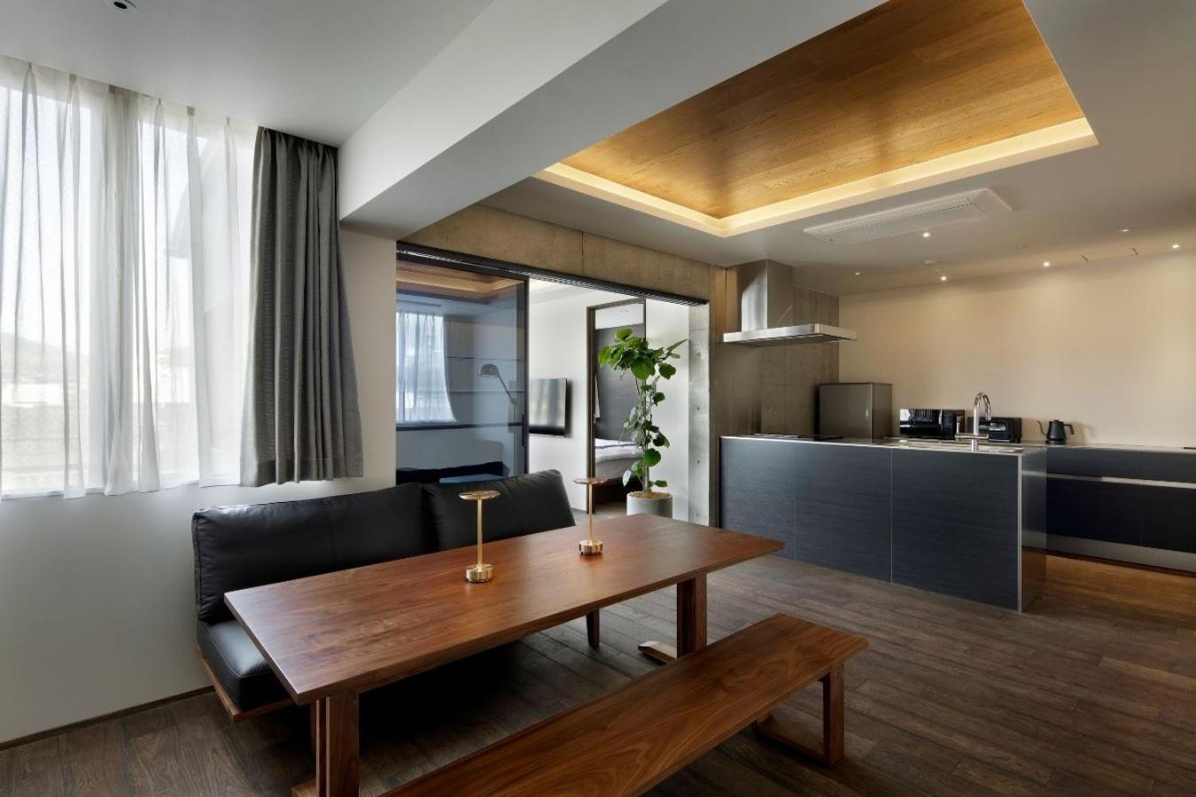 Two-Bedroom Suite - Photo 9