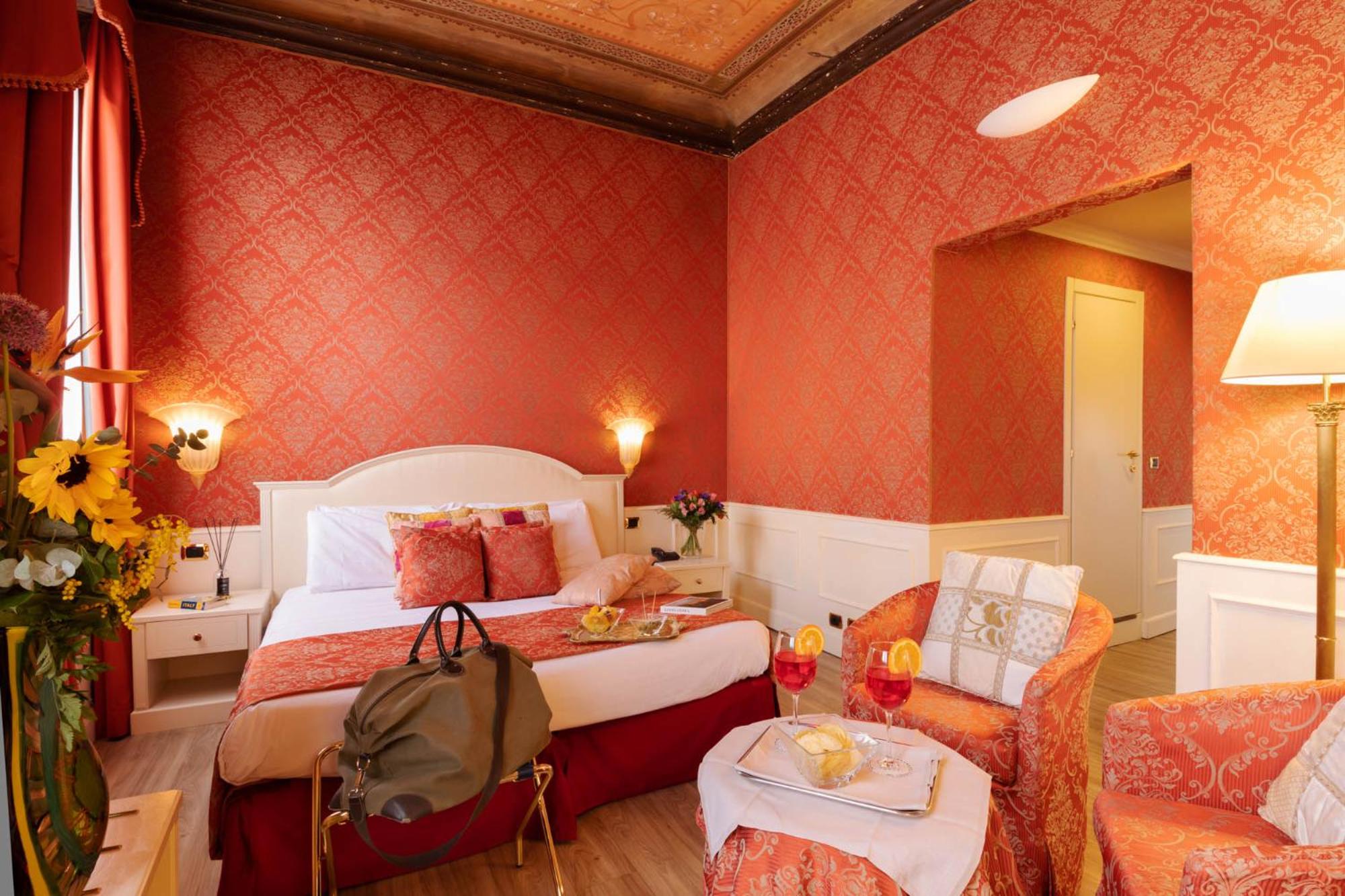 Junior Suite with Canal View photo 3
