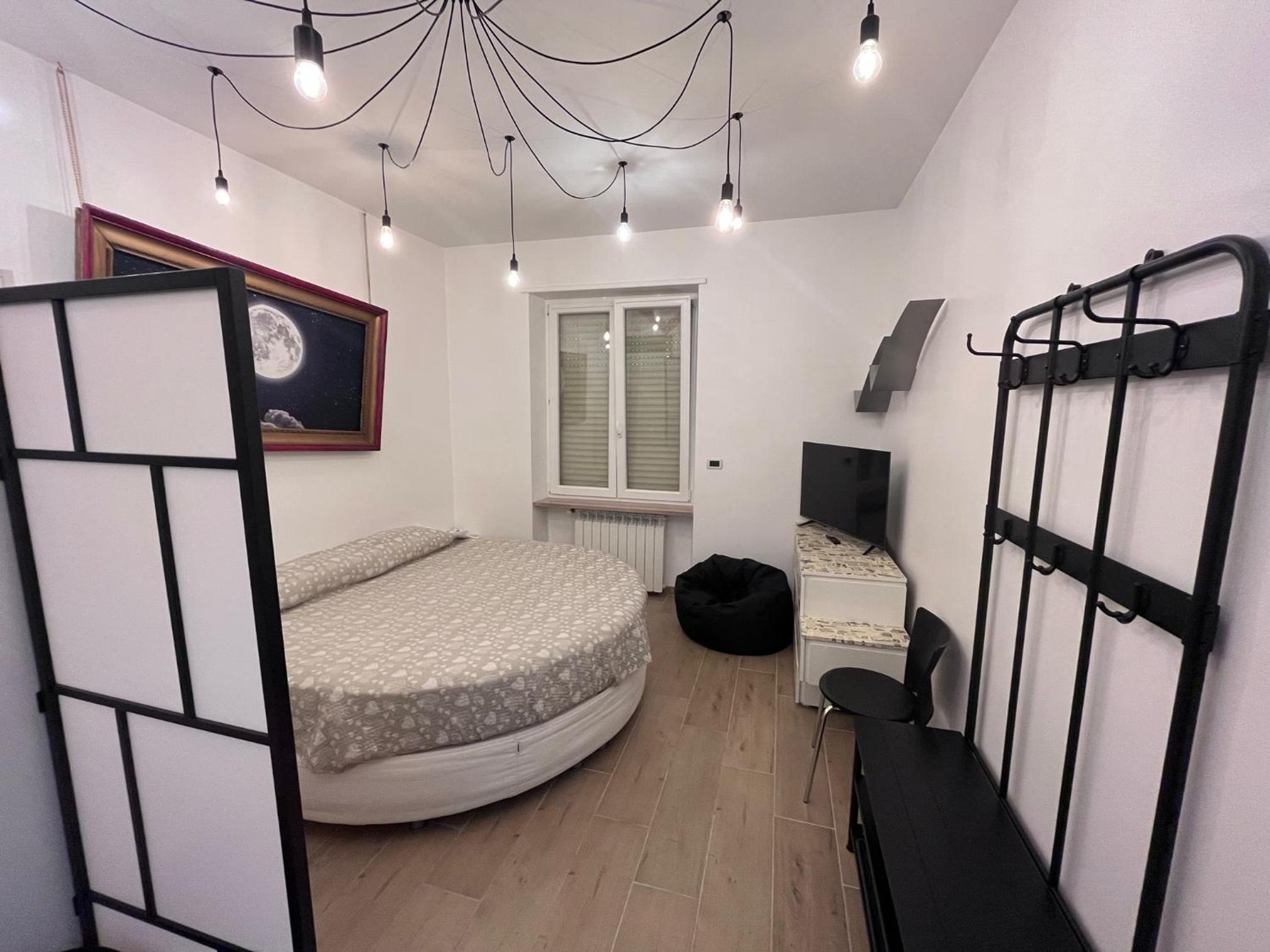 Deluxe Studio