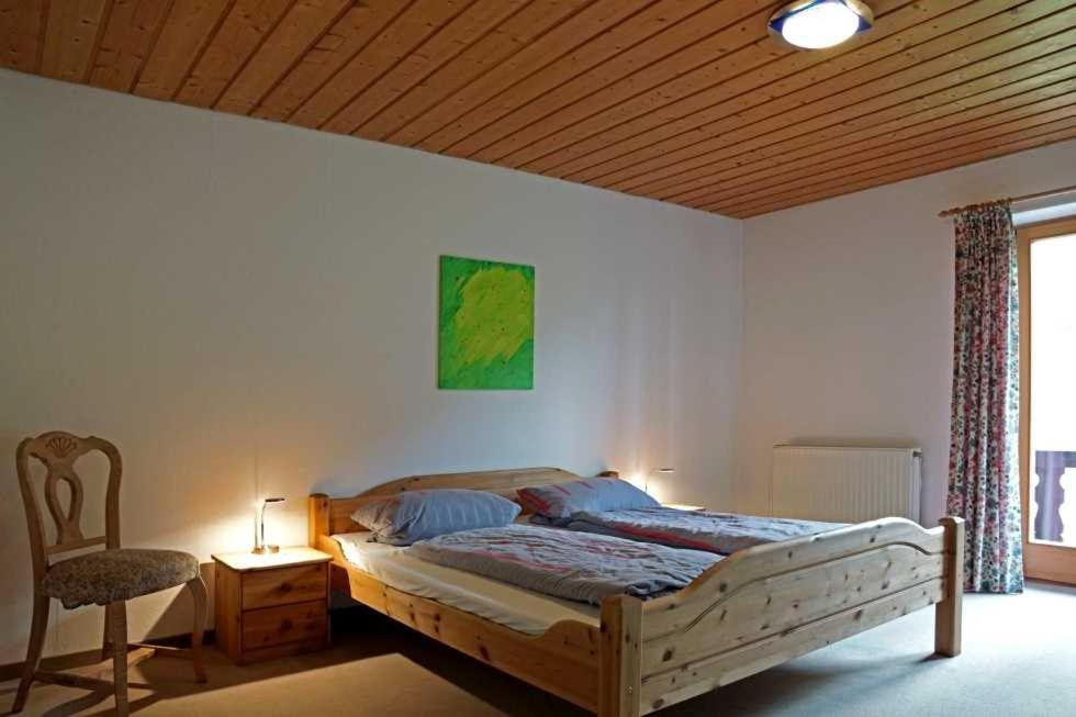 One-Bedroom Apartment with Balcony photo 1