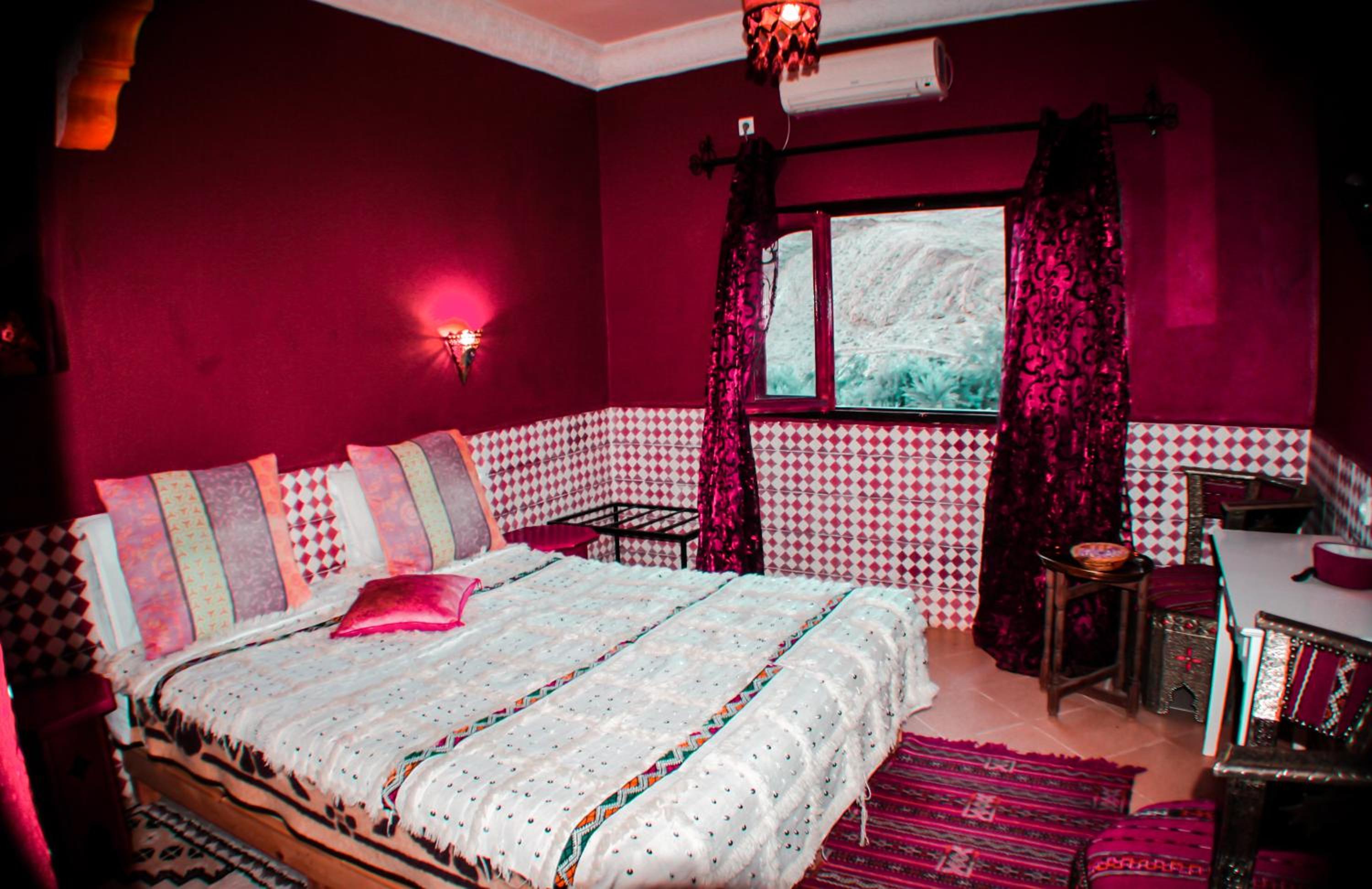 Double Room with Mountain View - Photo 4