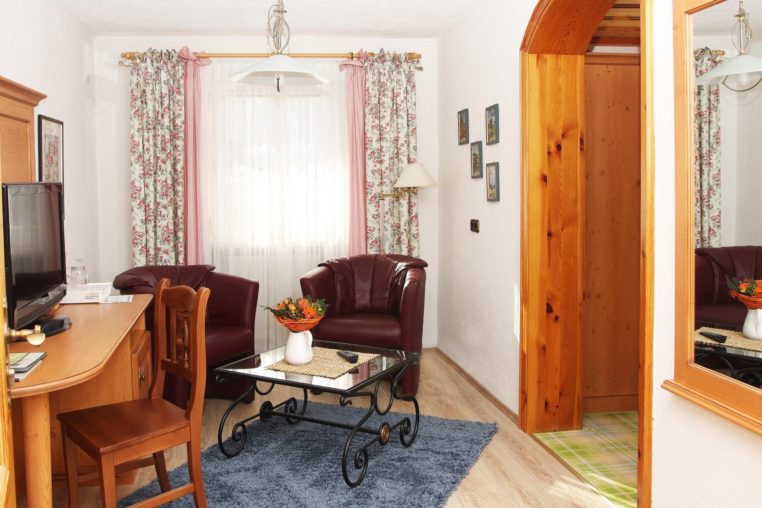 Double Room with Mountain View photo 2