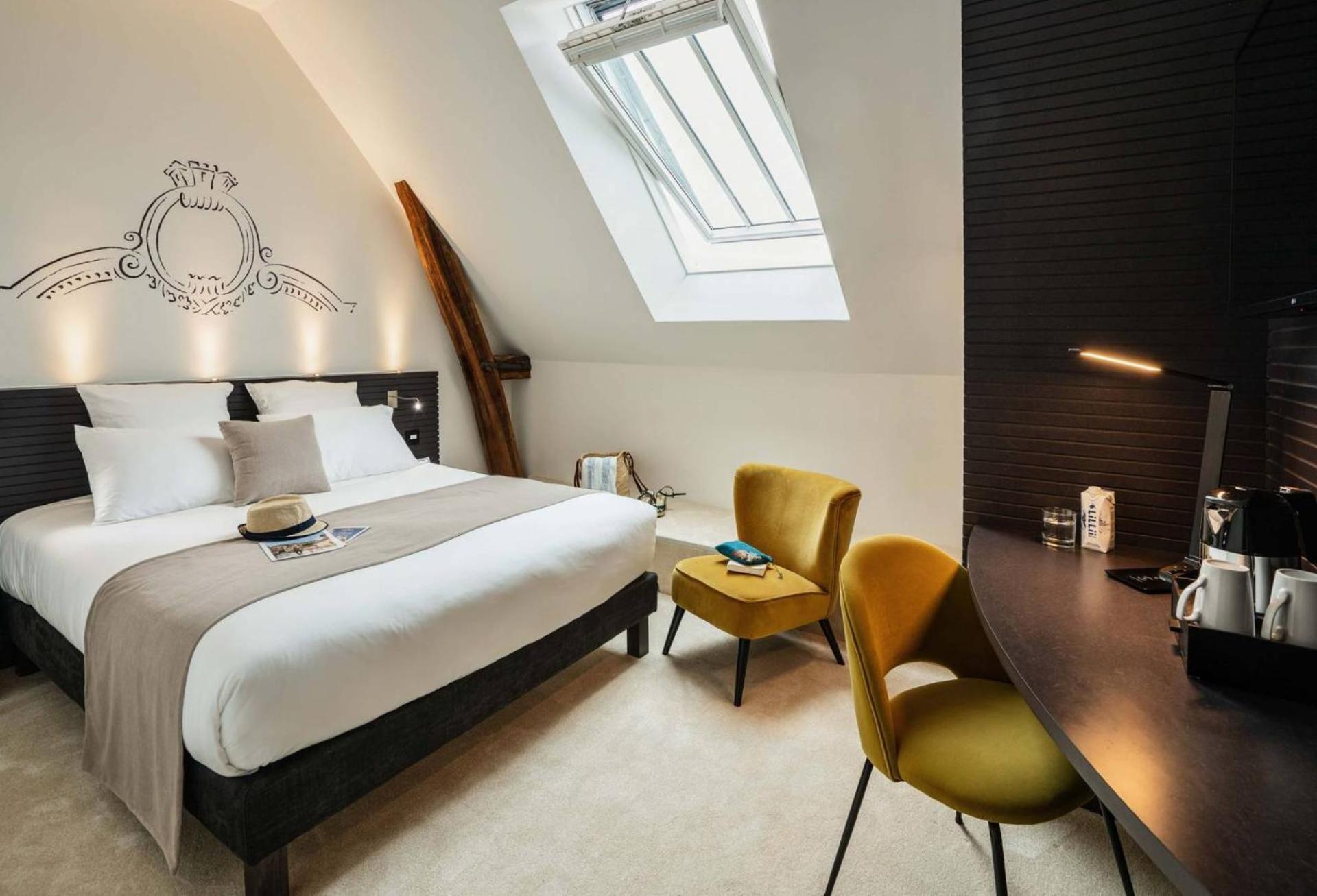 Standard Queen Room - Photo 1