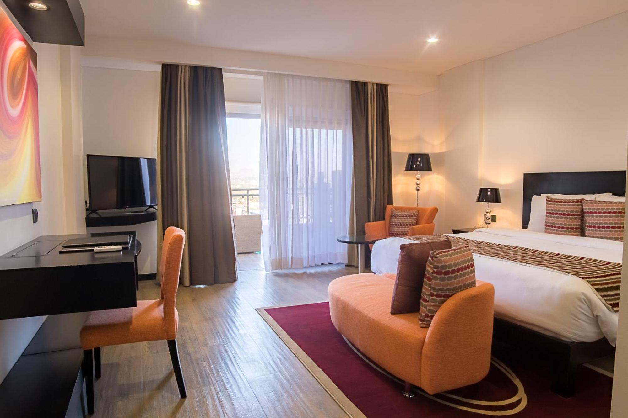 Superior King Room - Photo 1