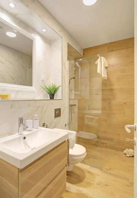 Two-Bedroom Apartment - Photo 7