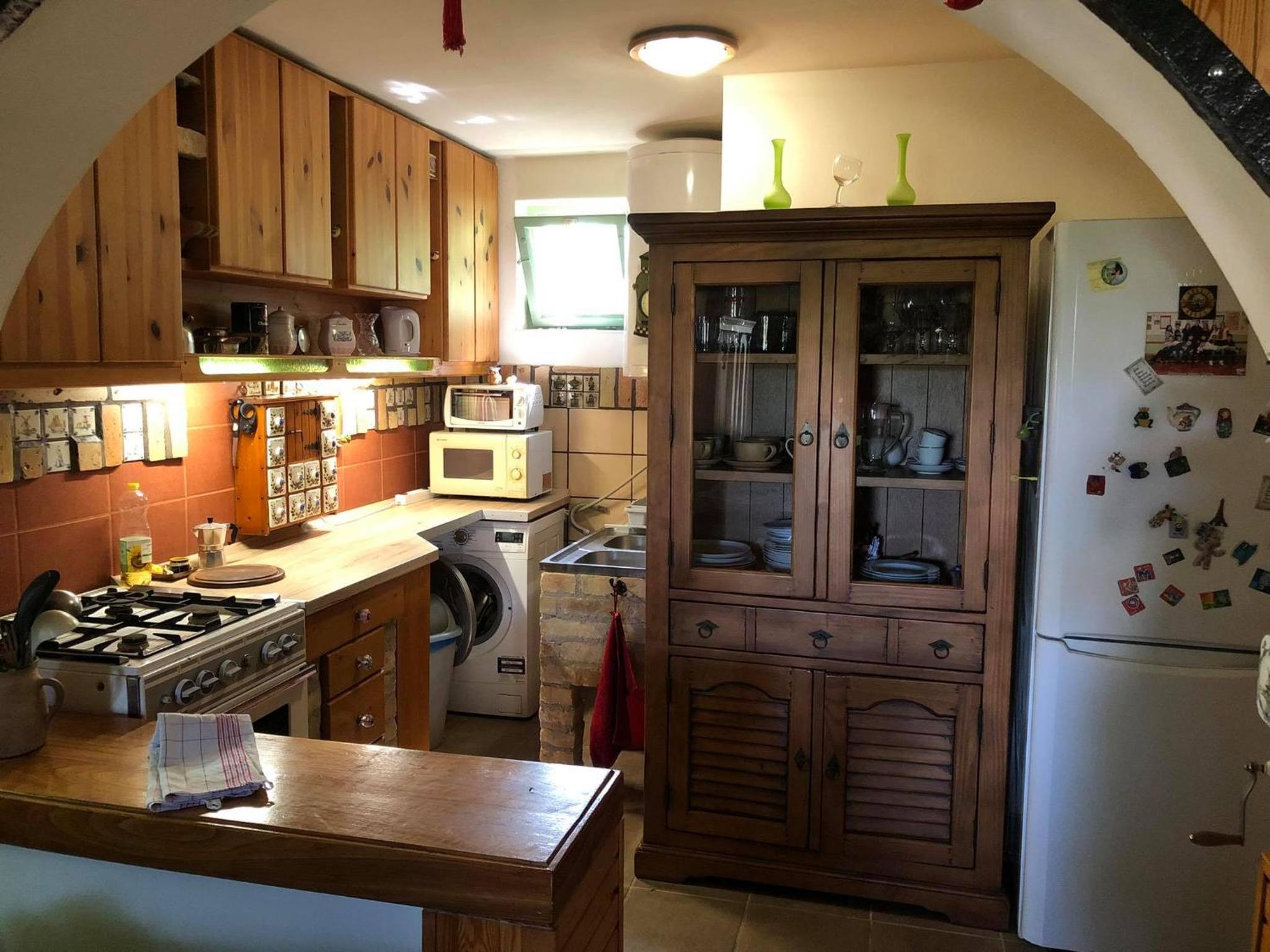 Two-Bedroom Apartment - Photo 8