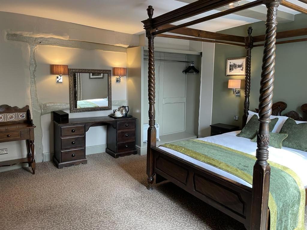 Large Double Room photo 1