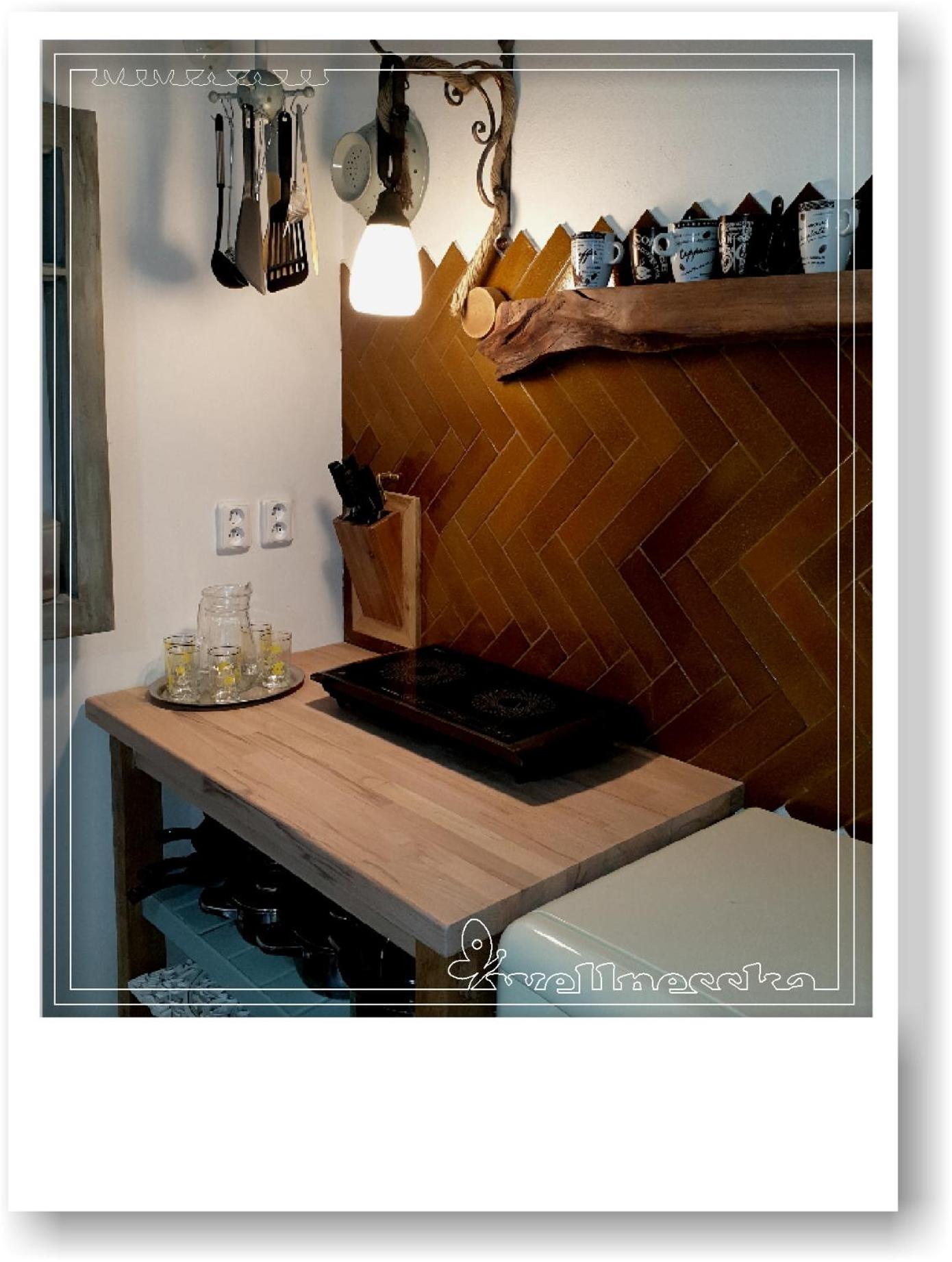 Two-Bedroom House - Photo 19