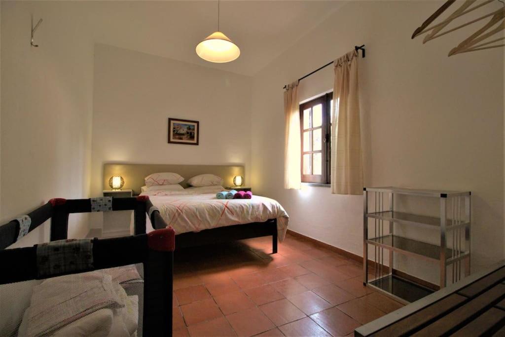 Four-Bedroom House photo 3