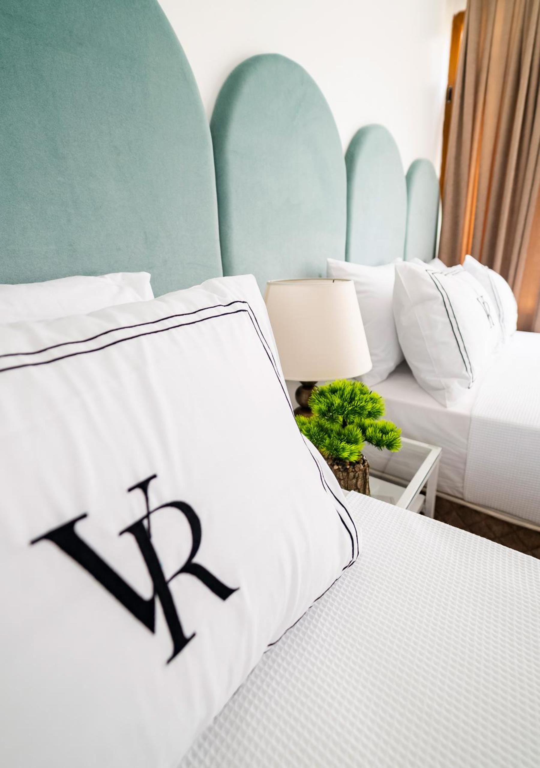 Quadruple Room with Sea View photo 2