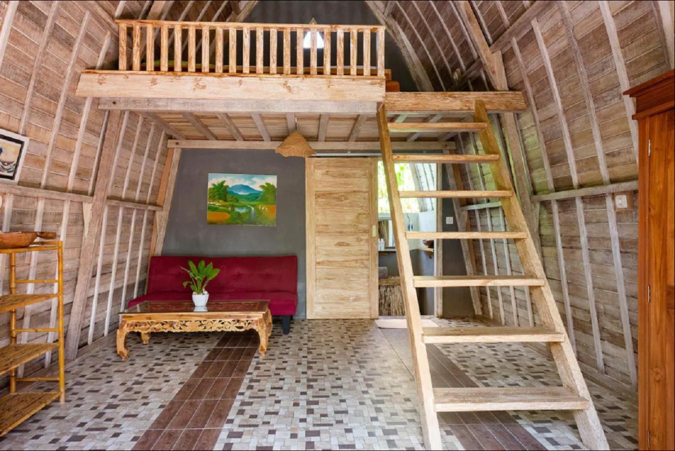 Bungalow with Garden View - Photo 15