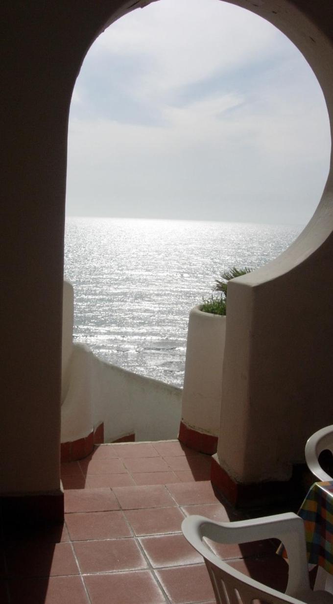 Studio with Sea View photo 2