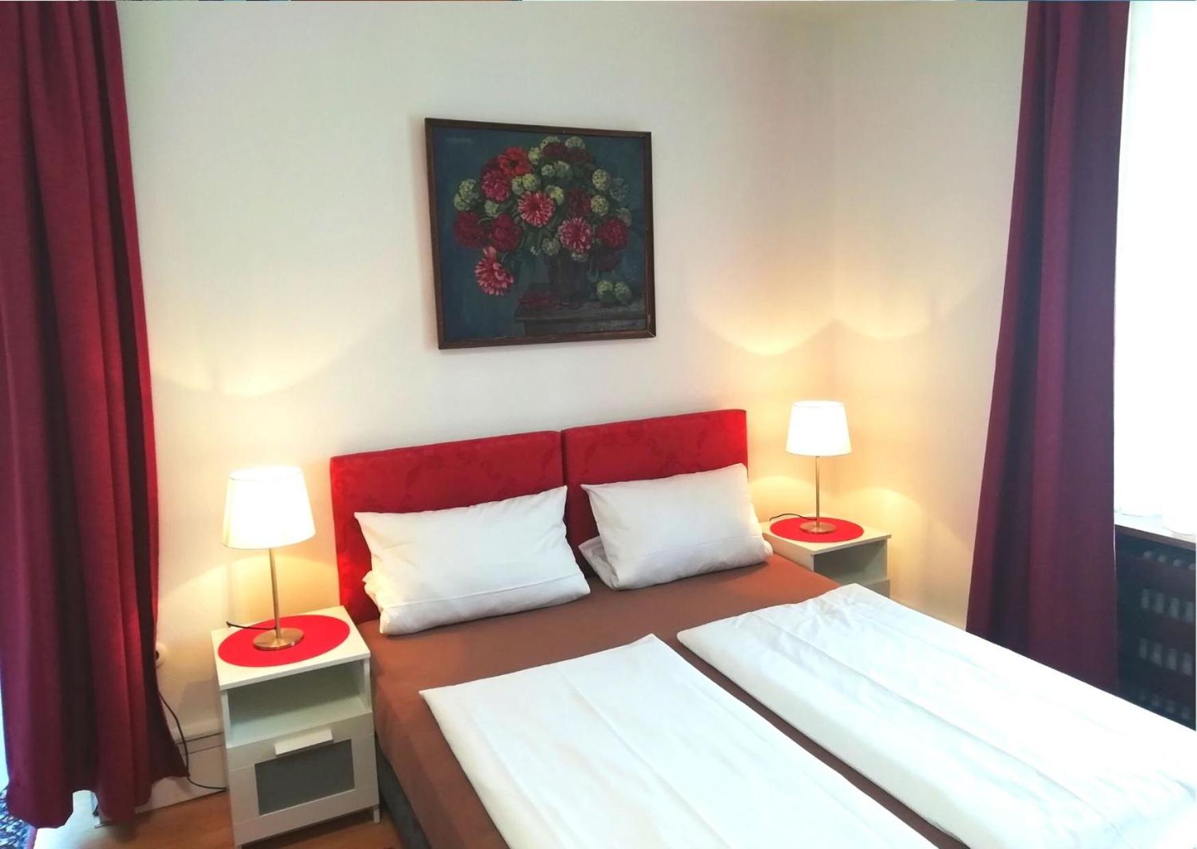 Double Room with Balcony (3 Adults)