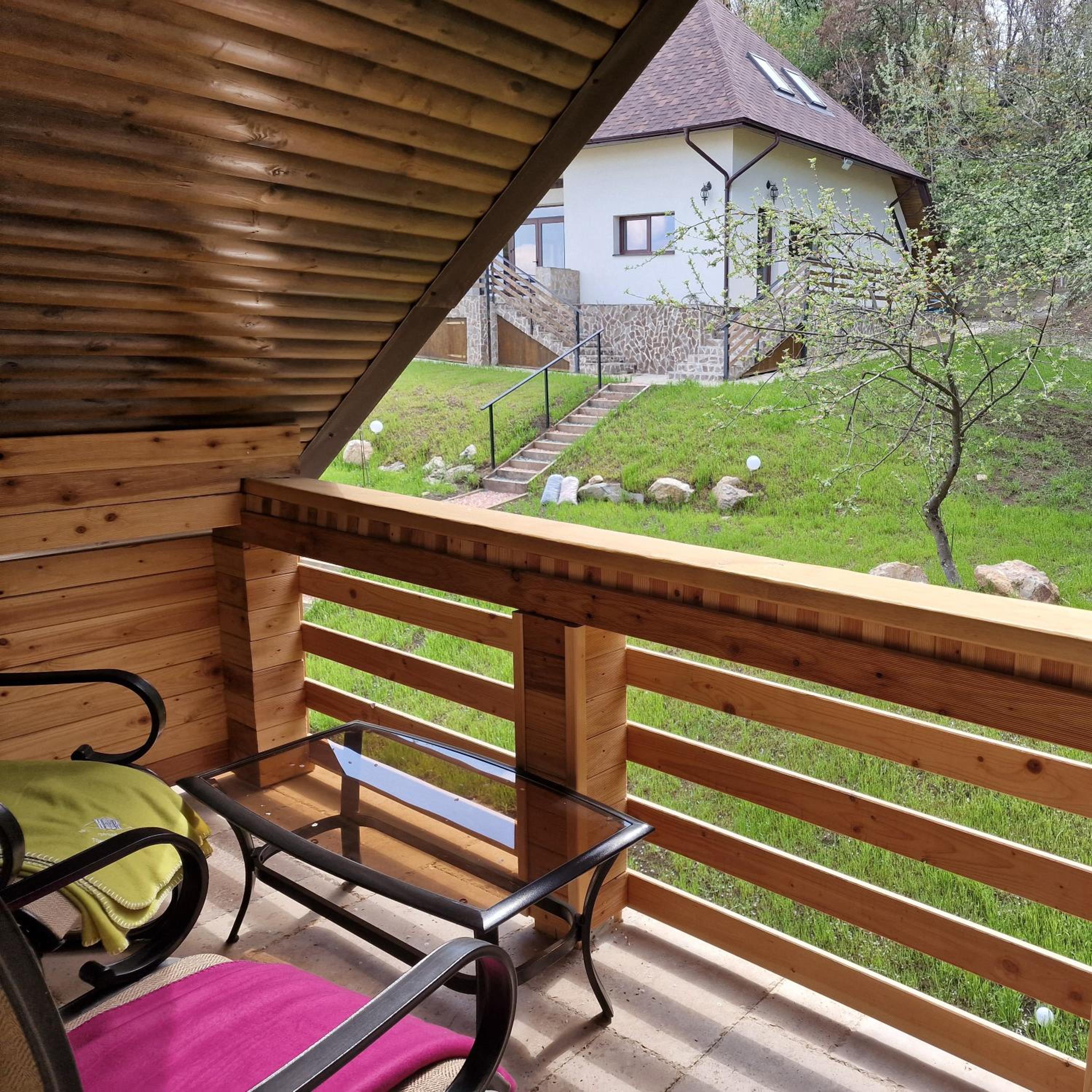 King Room with Balcony photo 3