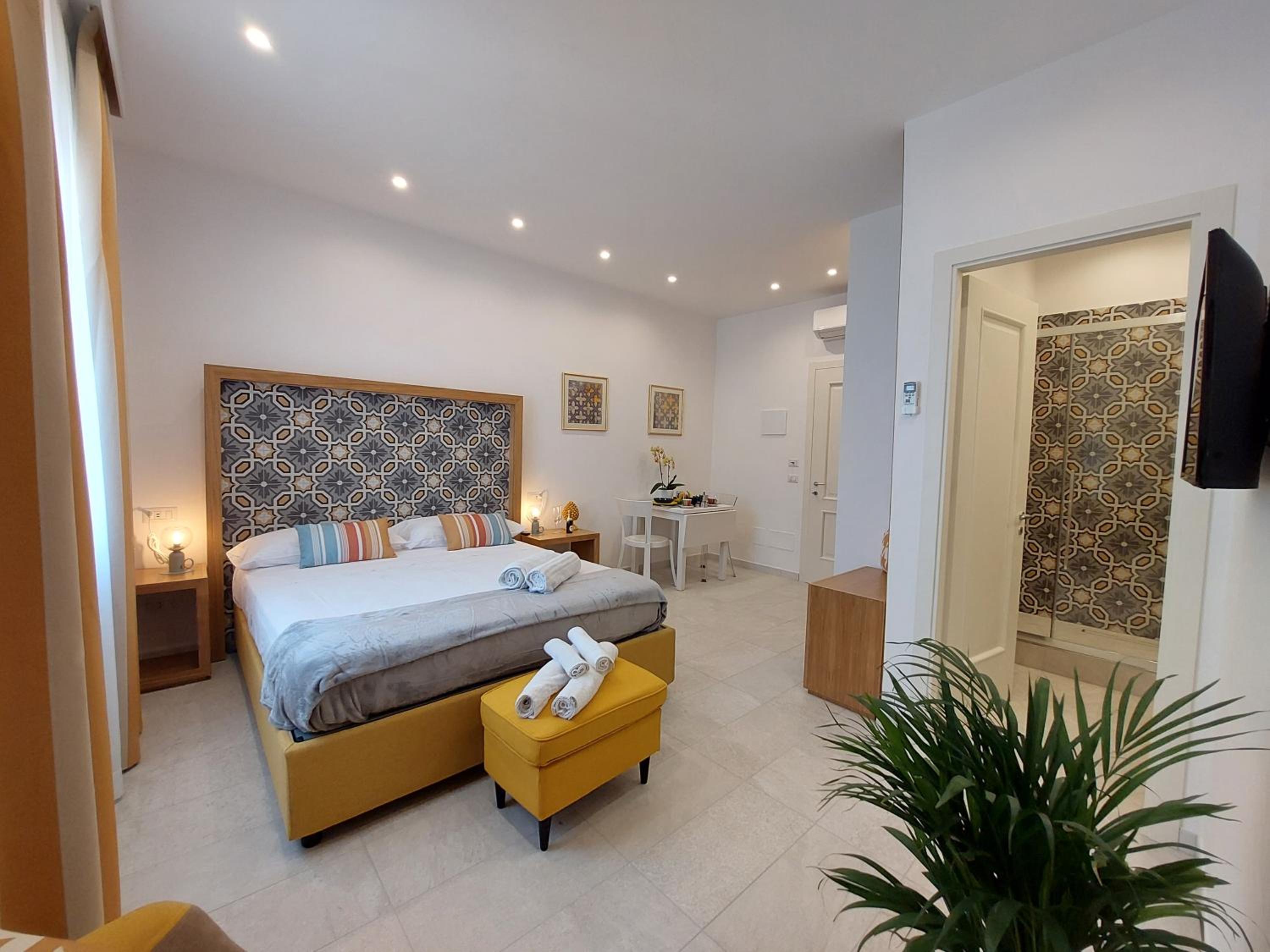 Large Double Room