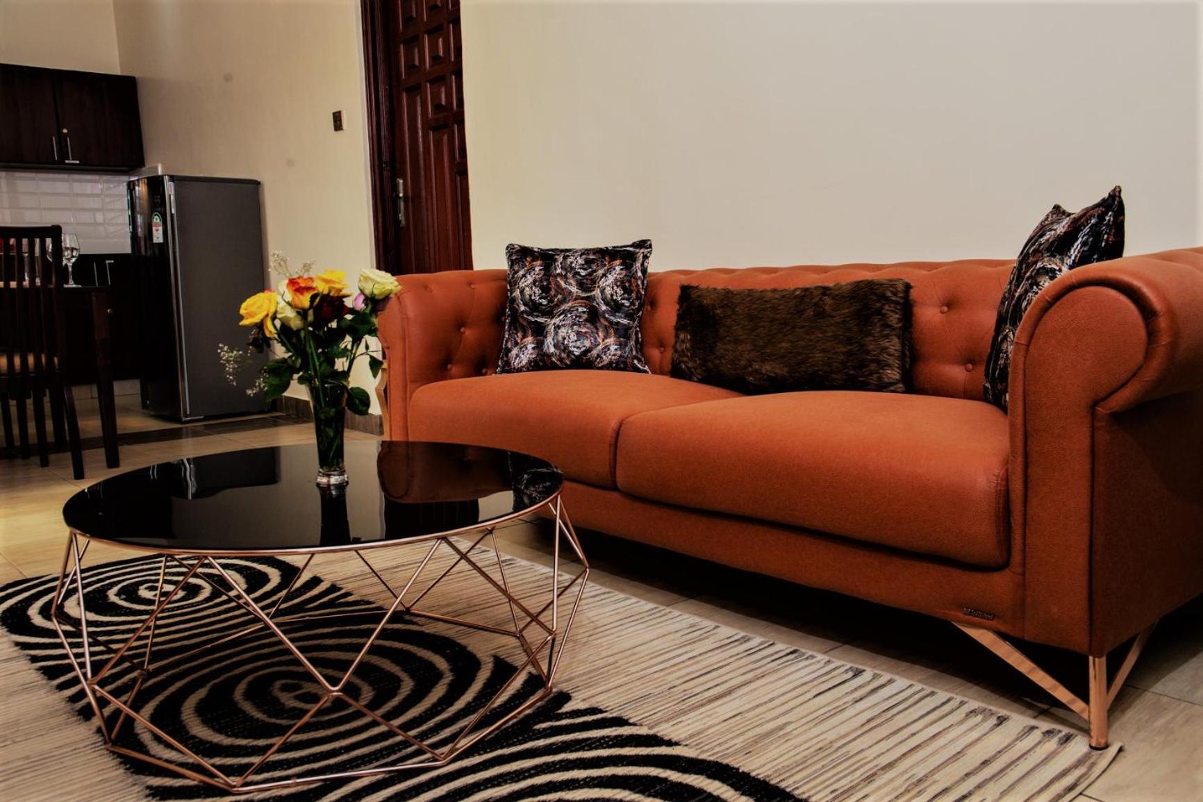 One-Bedroom Apartment - Photo 10