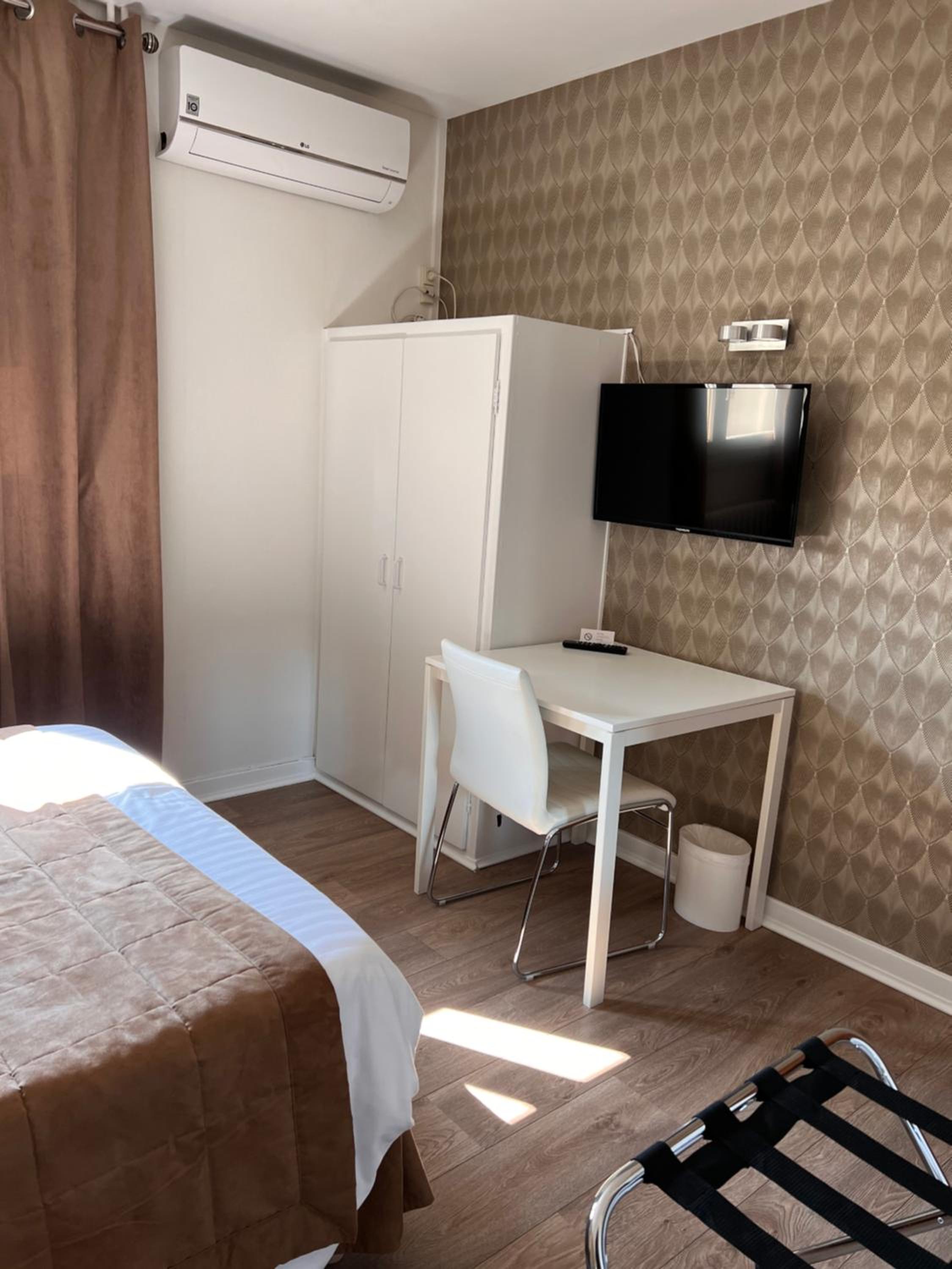 Superior Single Room