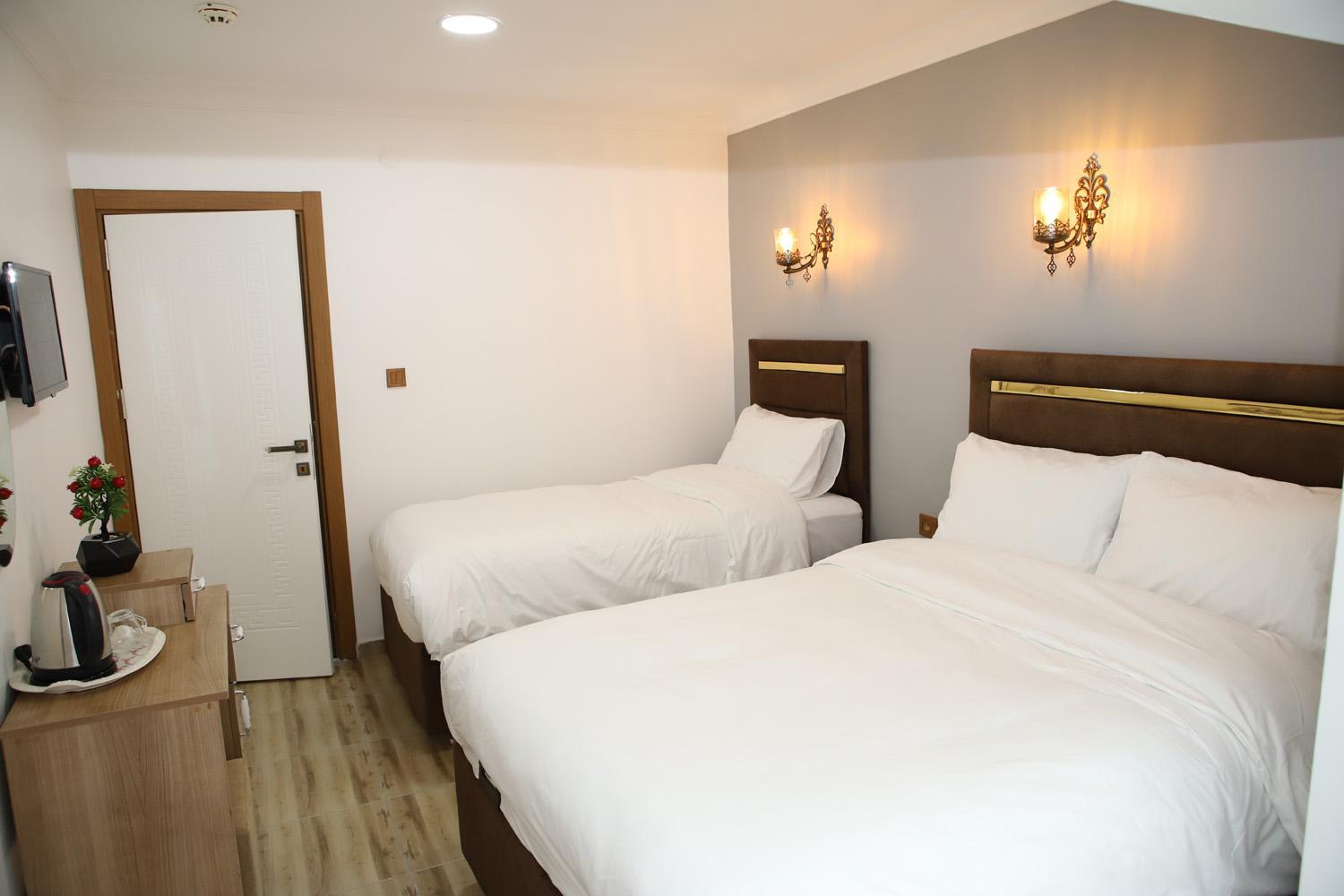 Budget Triple Room photo 2