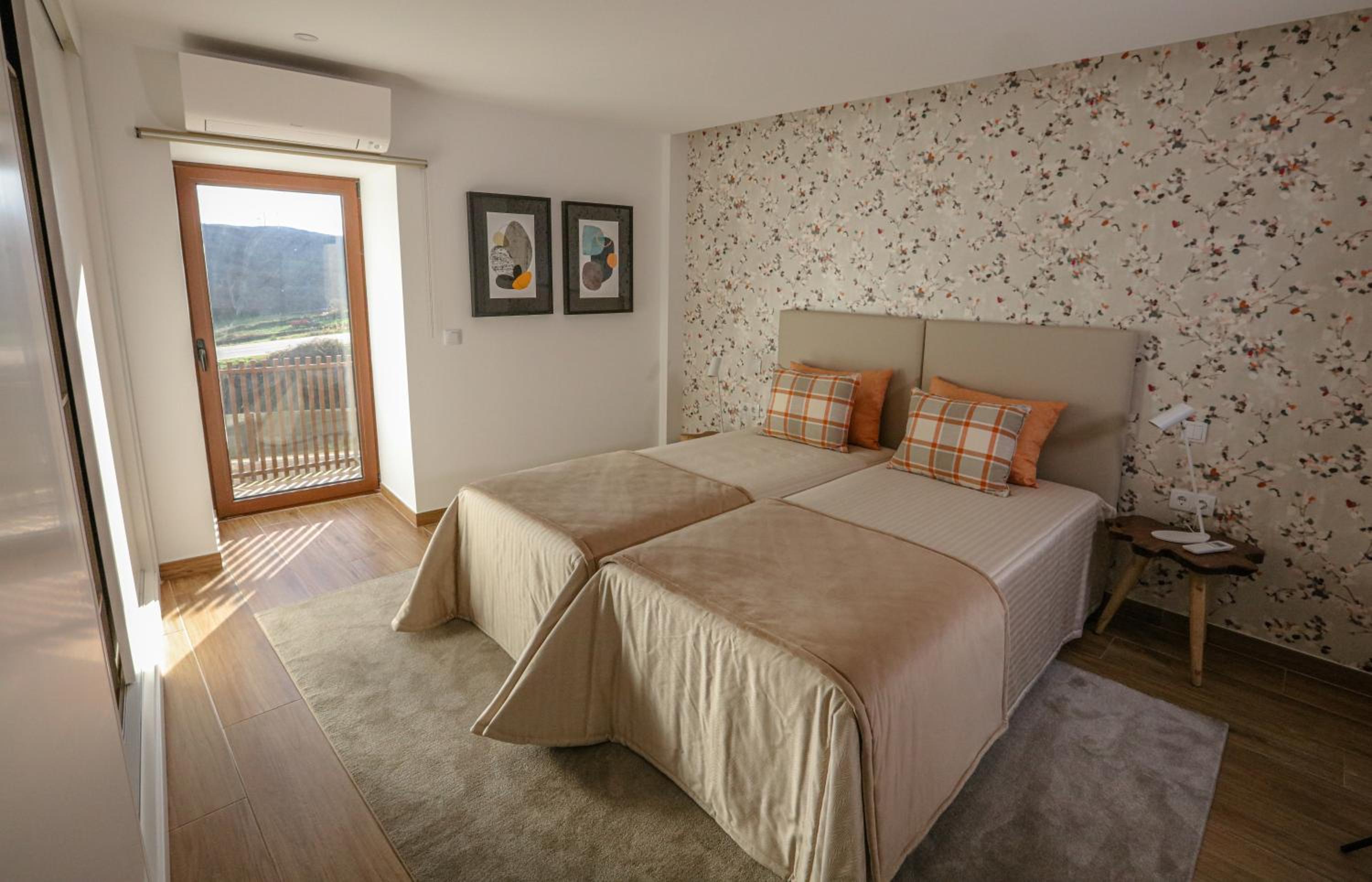 Duplex Apartment - Photo 2