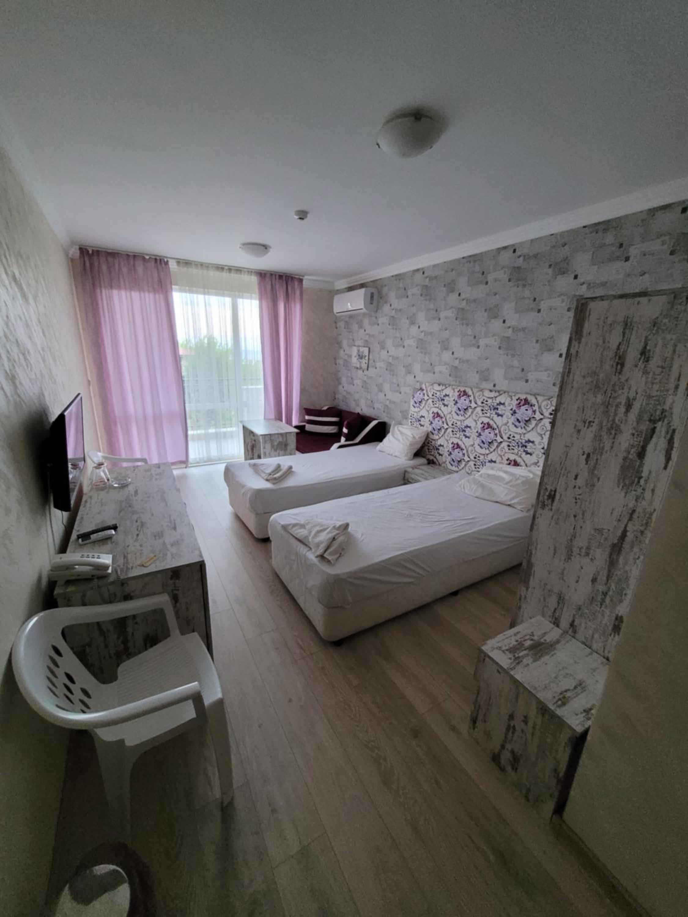 Twin Room with View photo 3