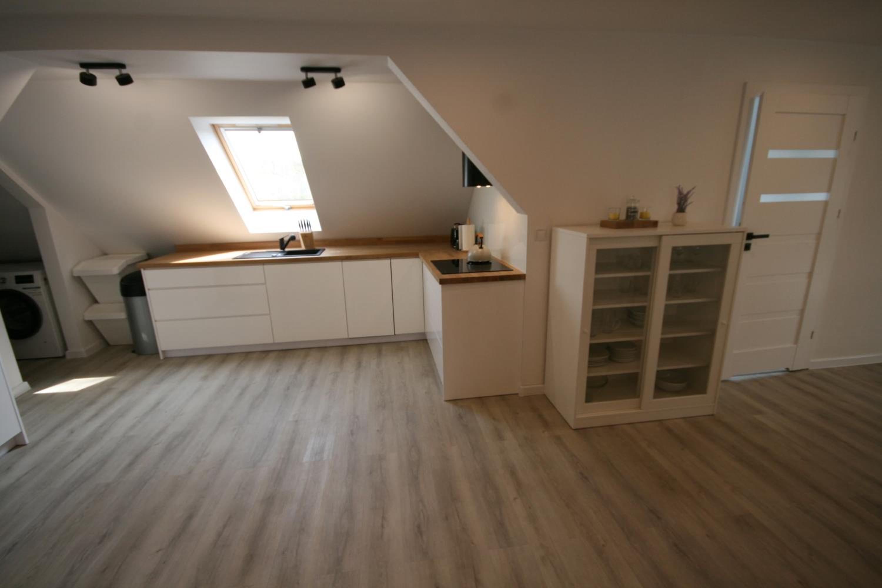 Two-Bedroom Apartment - Photo 11