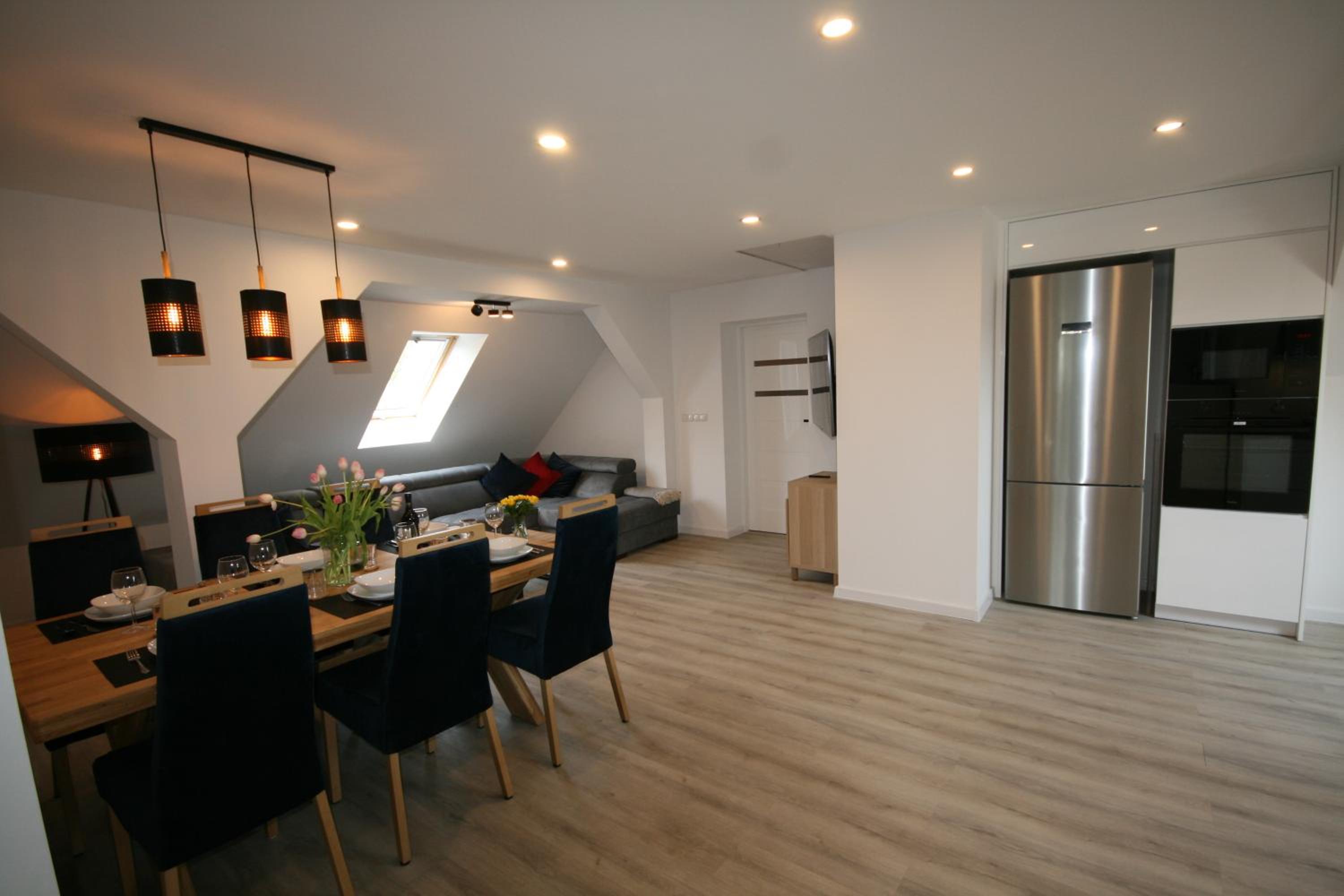 Two-Bedroom Apartment - Photo 15