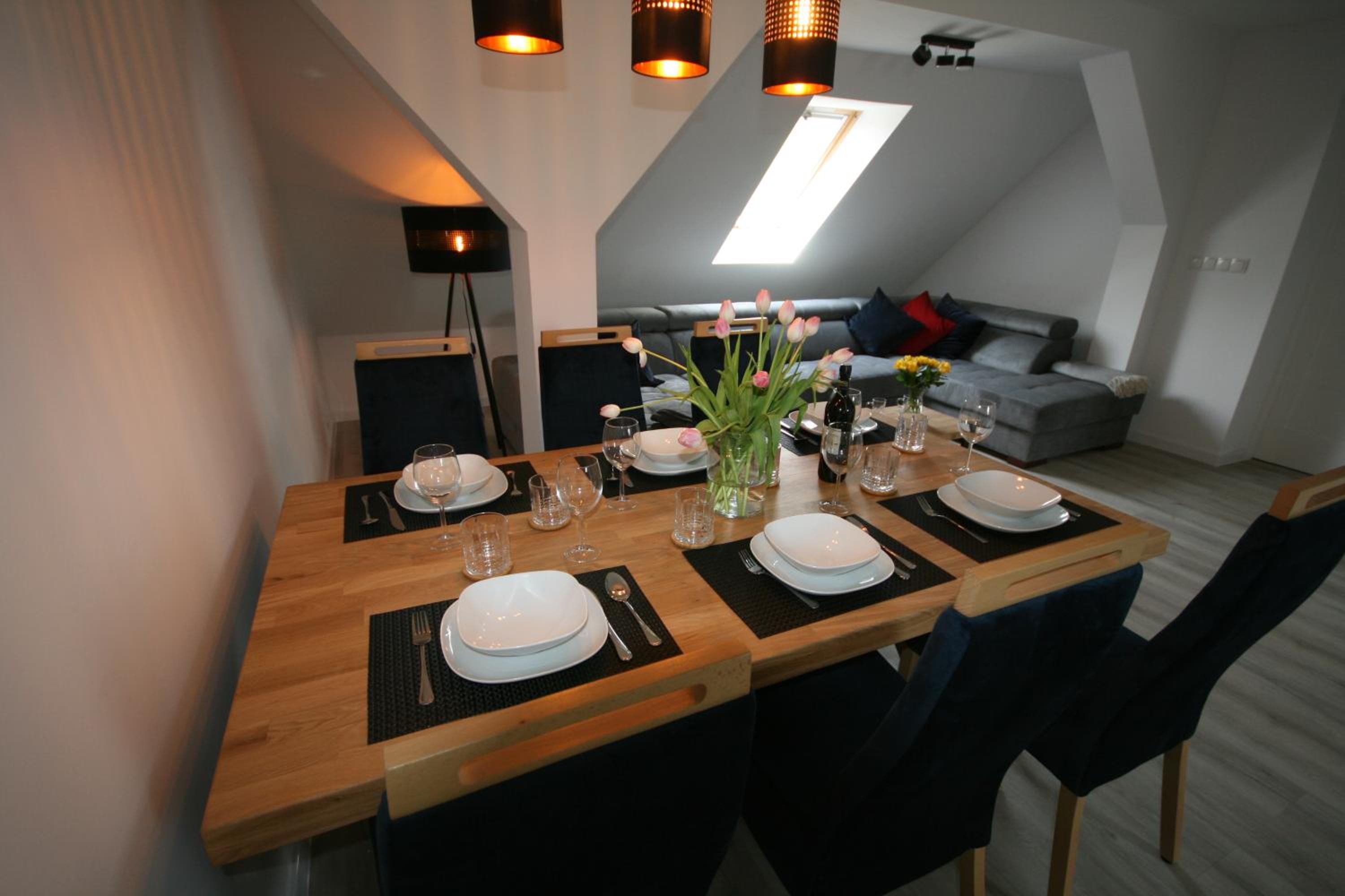 Two-Bedroom Apartment - Photo 19