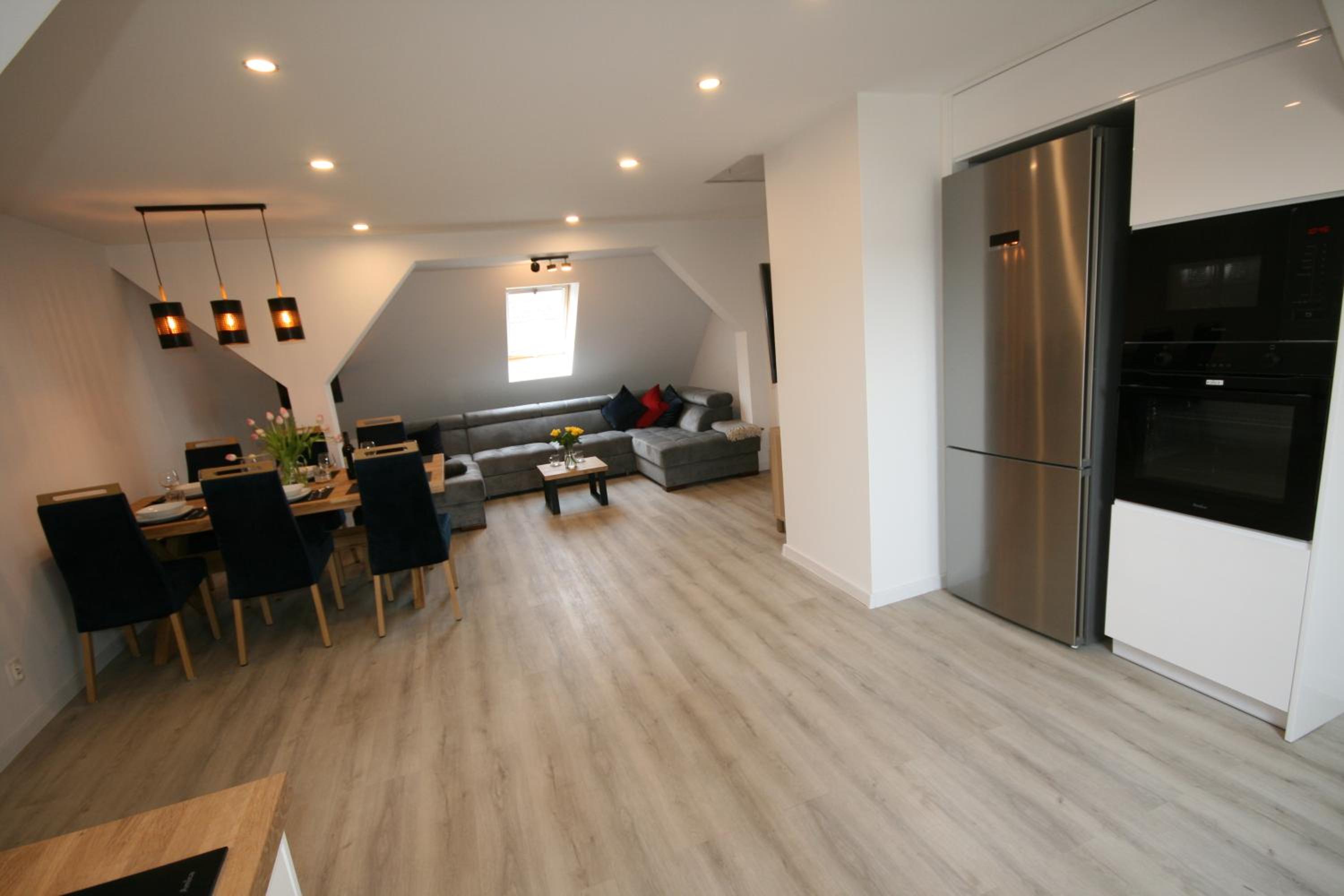 Two-Bedroom Apartment - Photo 20