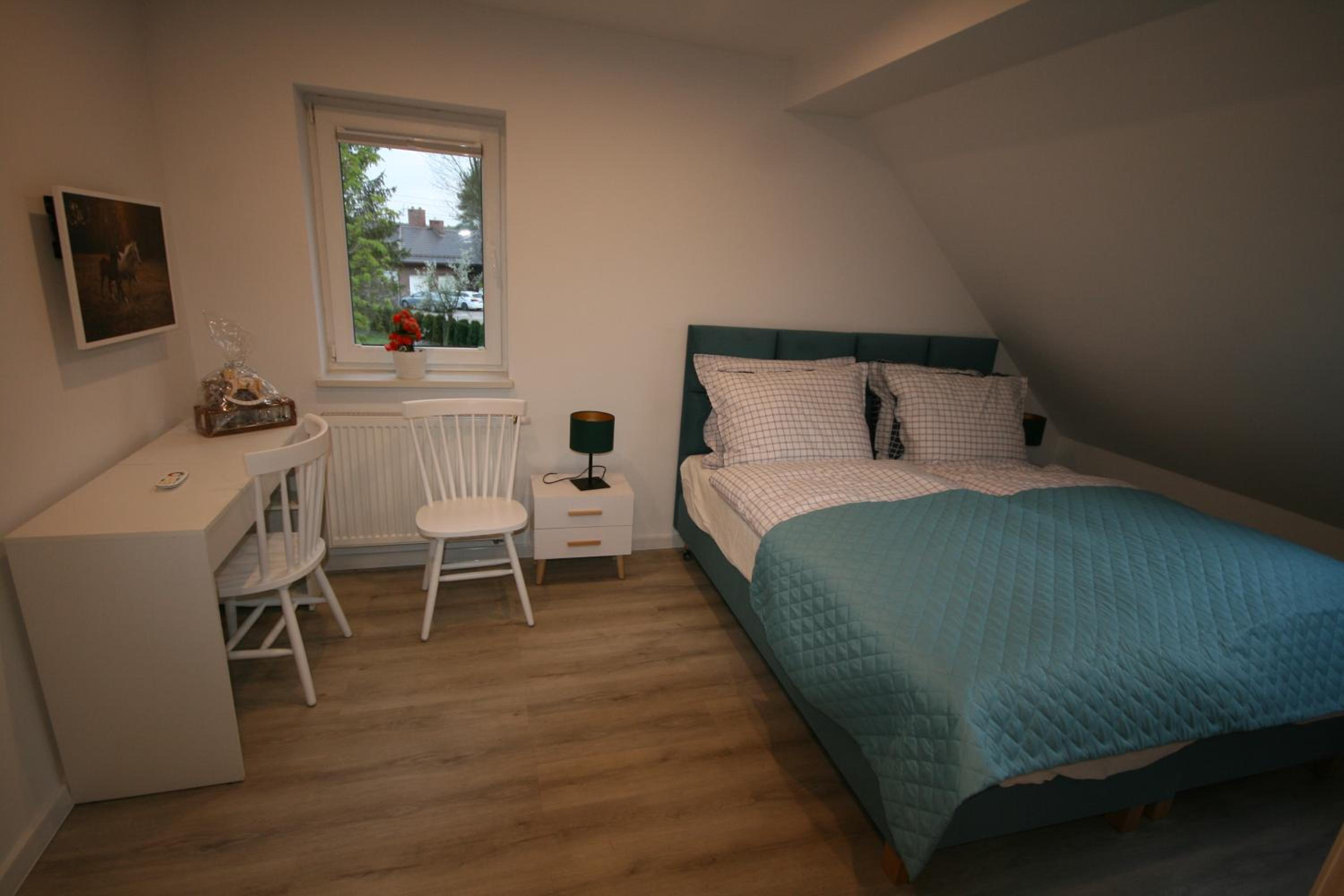 Two-Bedroom Apartment - Photo 26