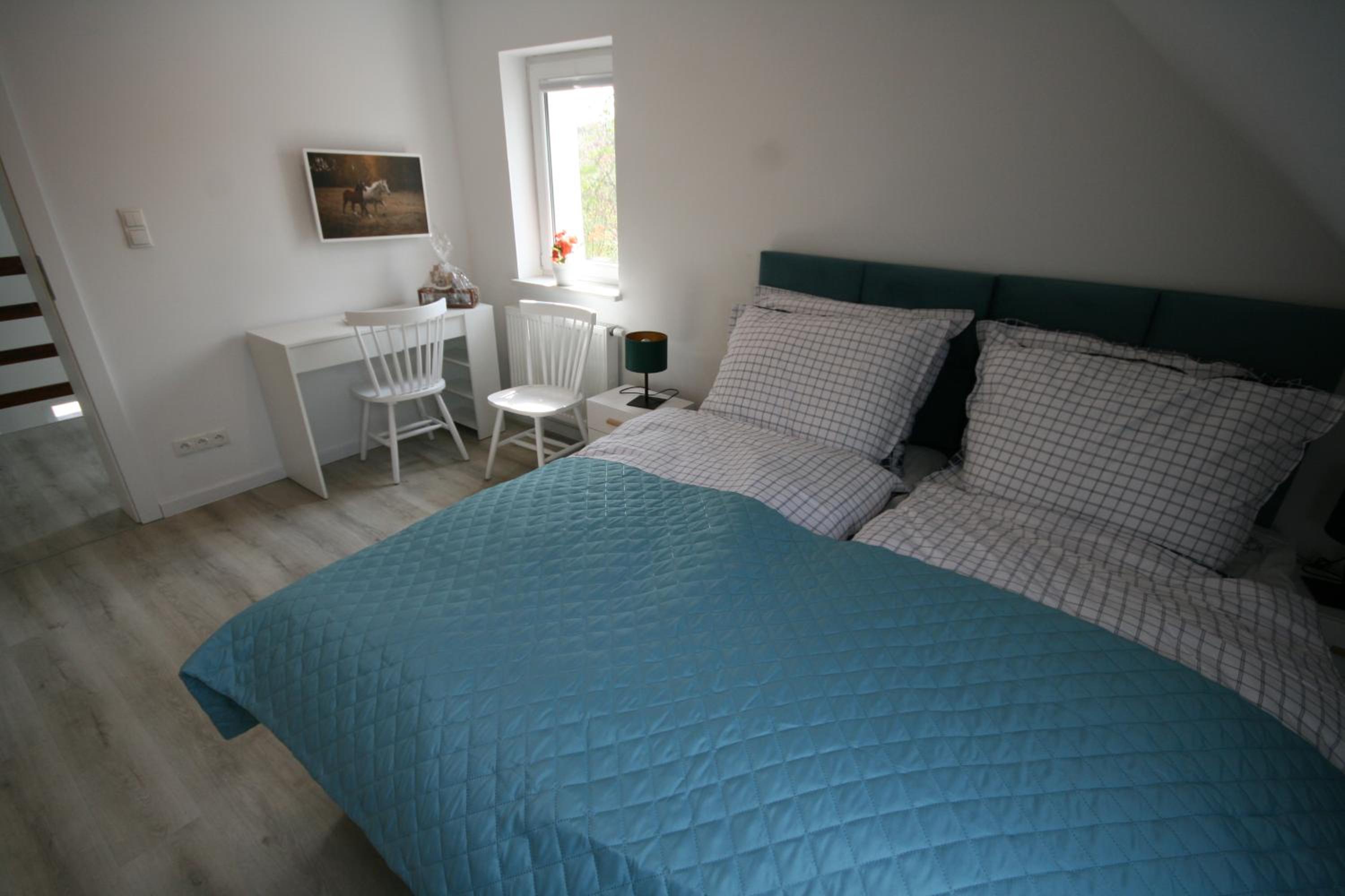 Two-Bedroom Apartment - Photo 28