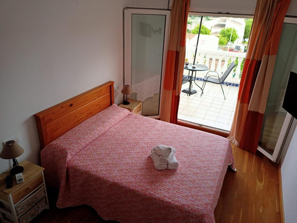 Deluxe Double Room with Terrace and Sea View