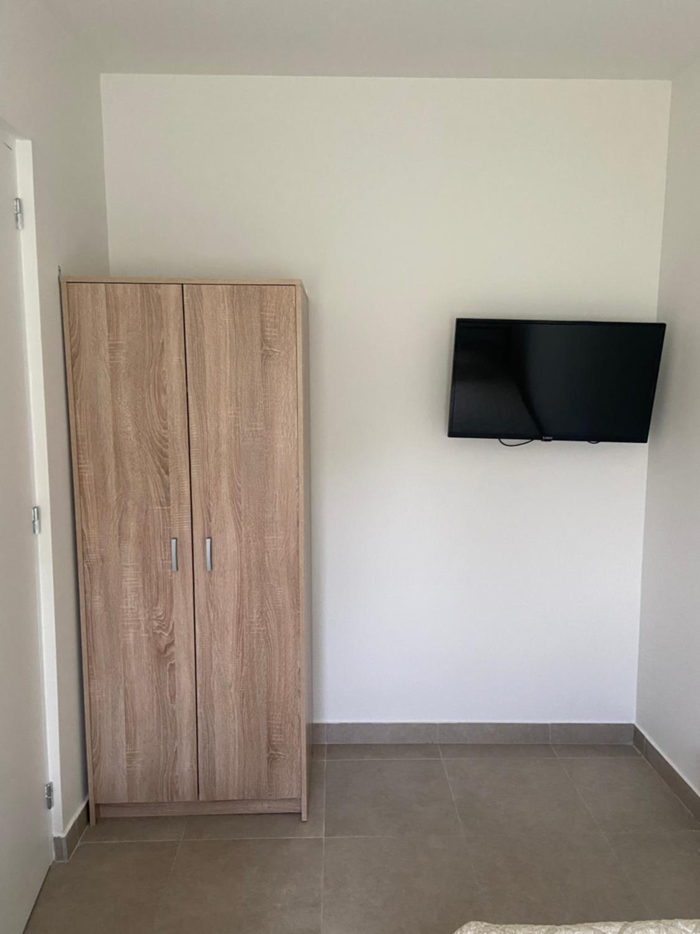 Two-Bedroom House photo 2