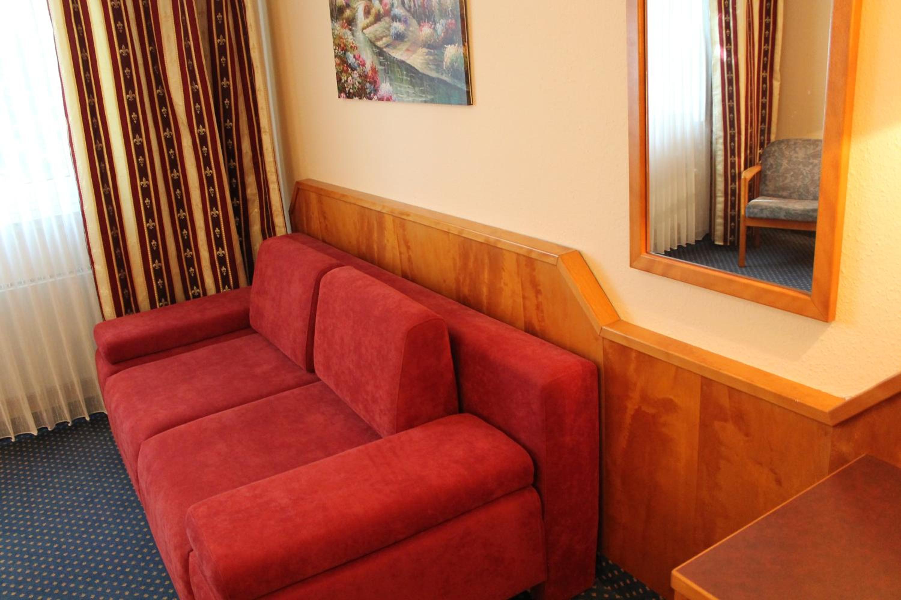 Triple Room - Photo 1