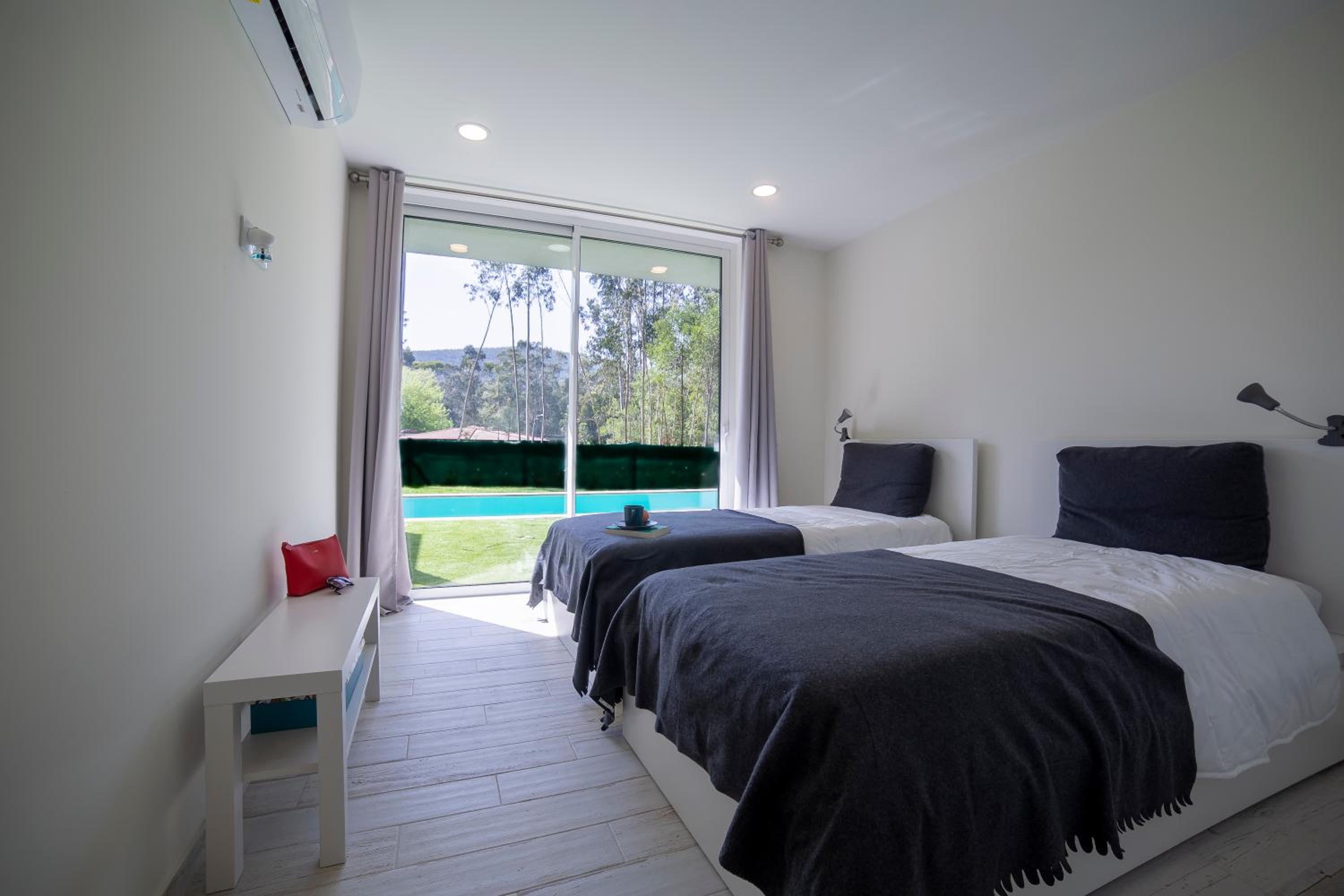 Two-Bedroom House photo 3