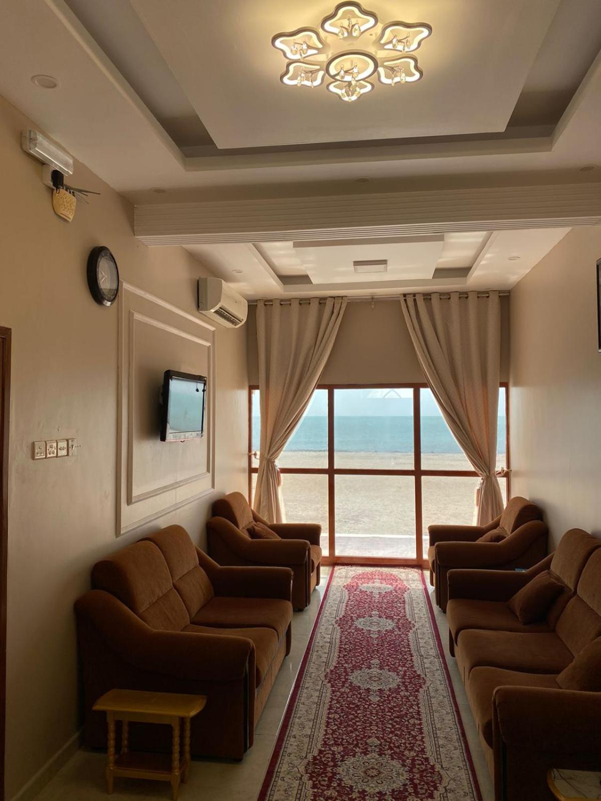 Big Villa Sea Side photo 3