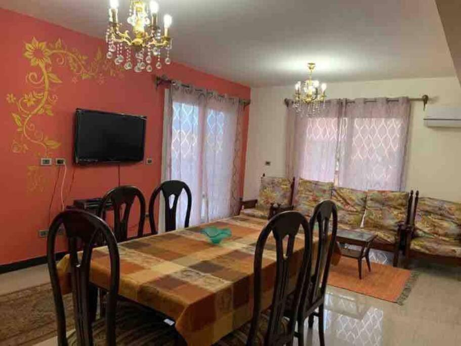 Three-Bedroom Apartment - Photo 39
