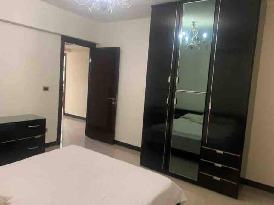 Three-Bedroom Apartment - Photo 4