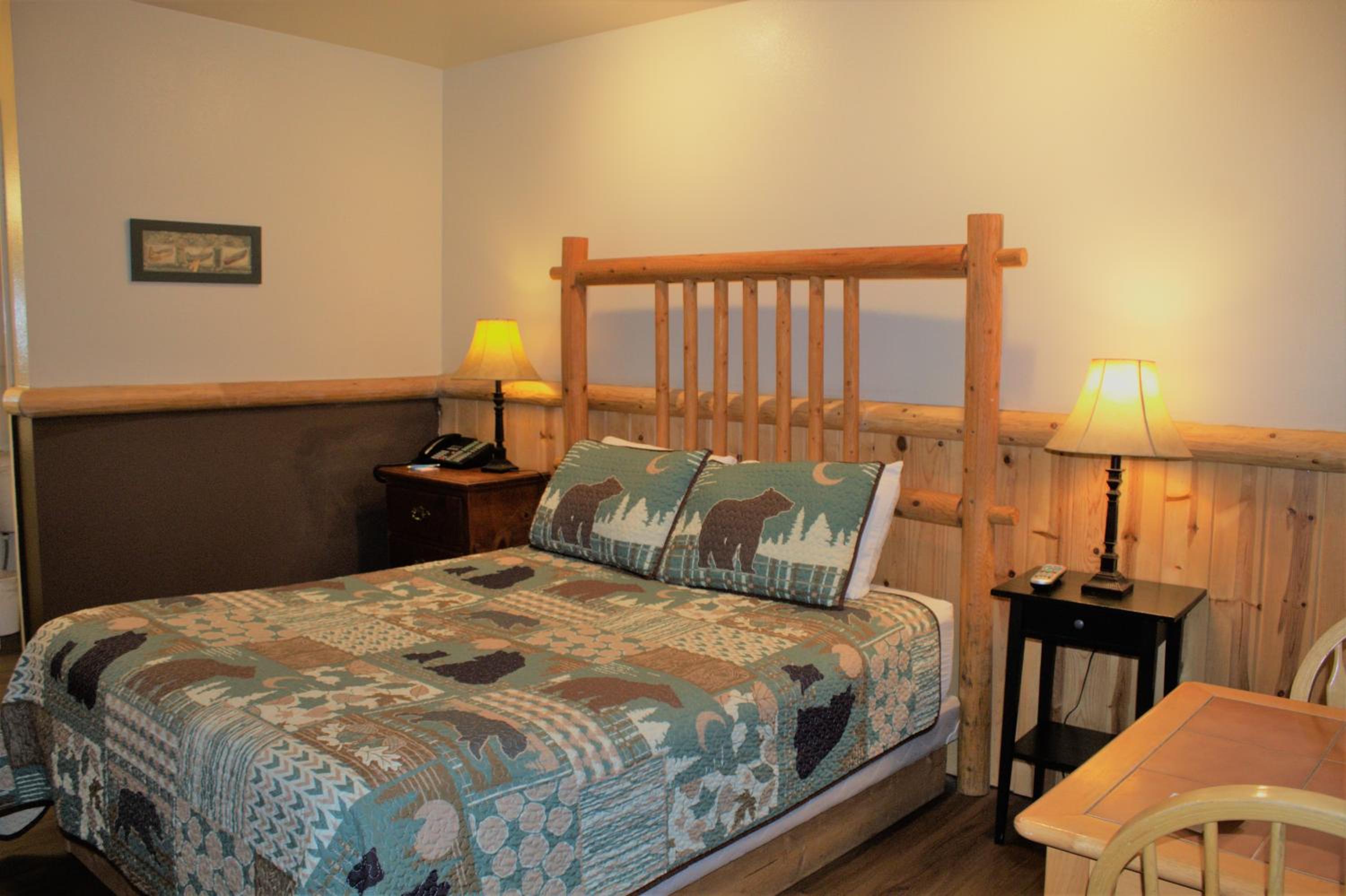 Queen Room - Photo 3