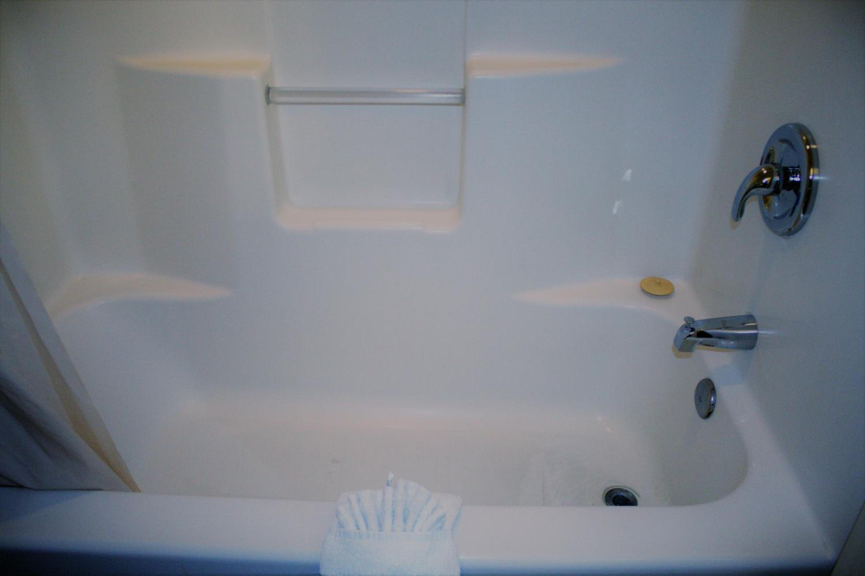 Queen Room - Photo 5