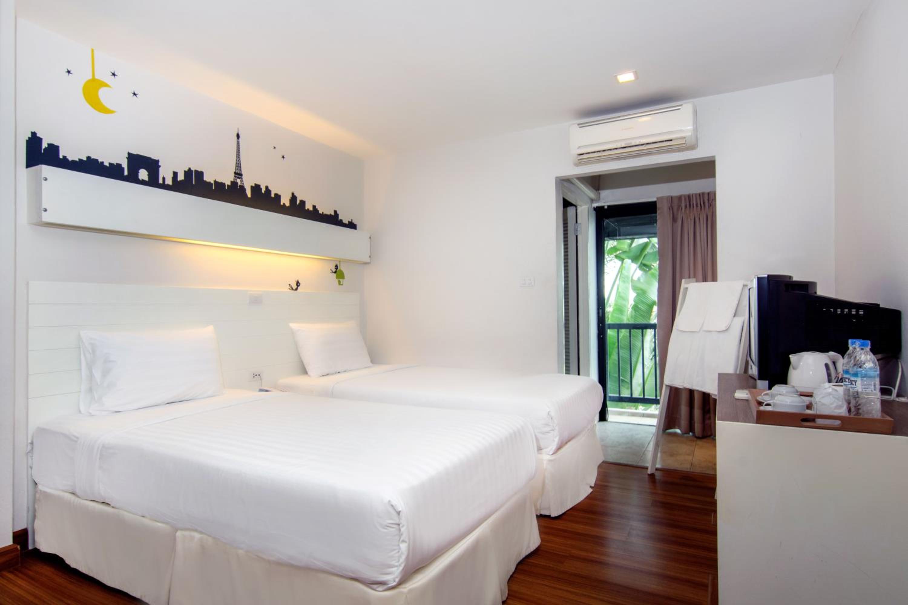 Deluxe room (Building B)