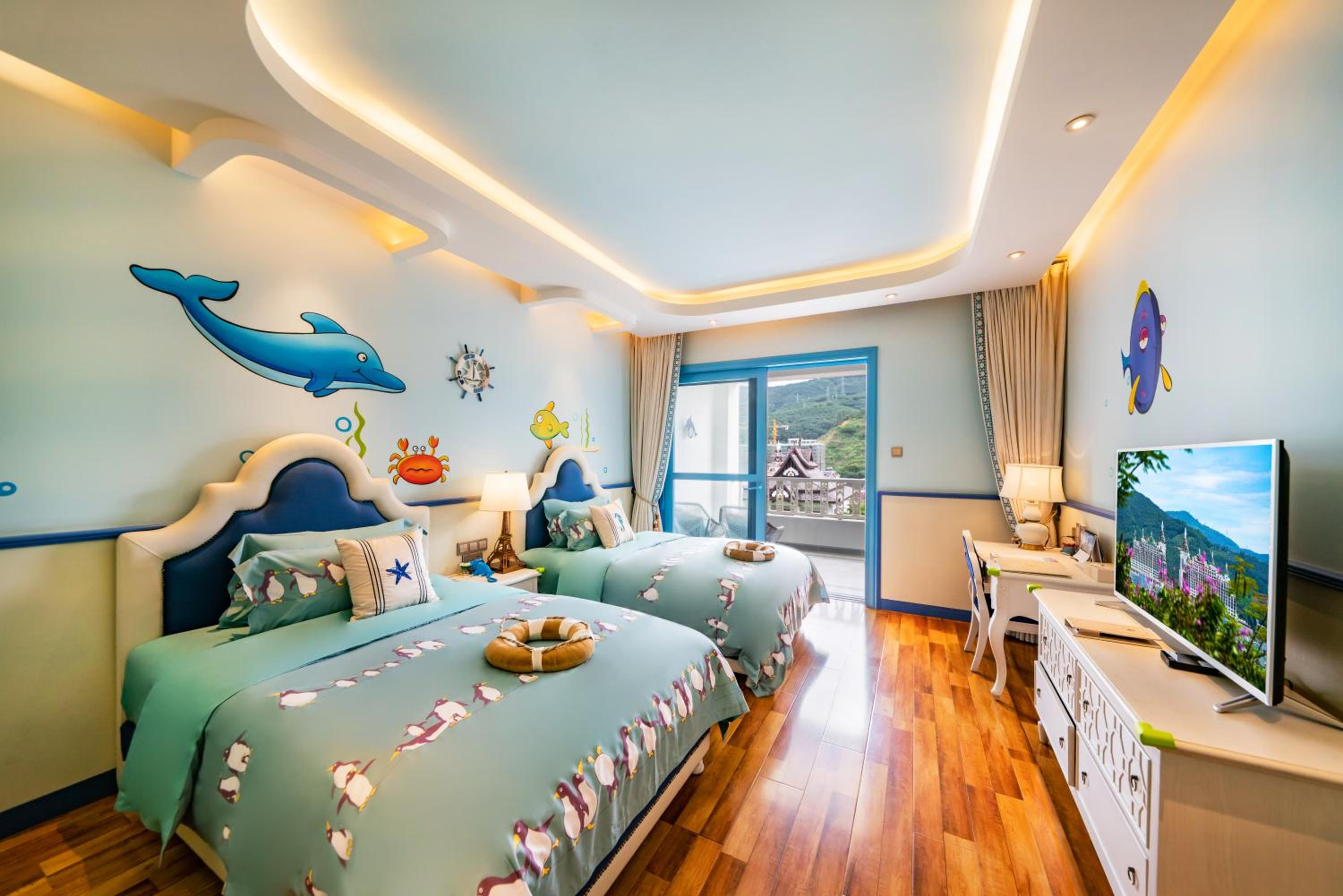 Mountain View Twin Room for Kids