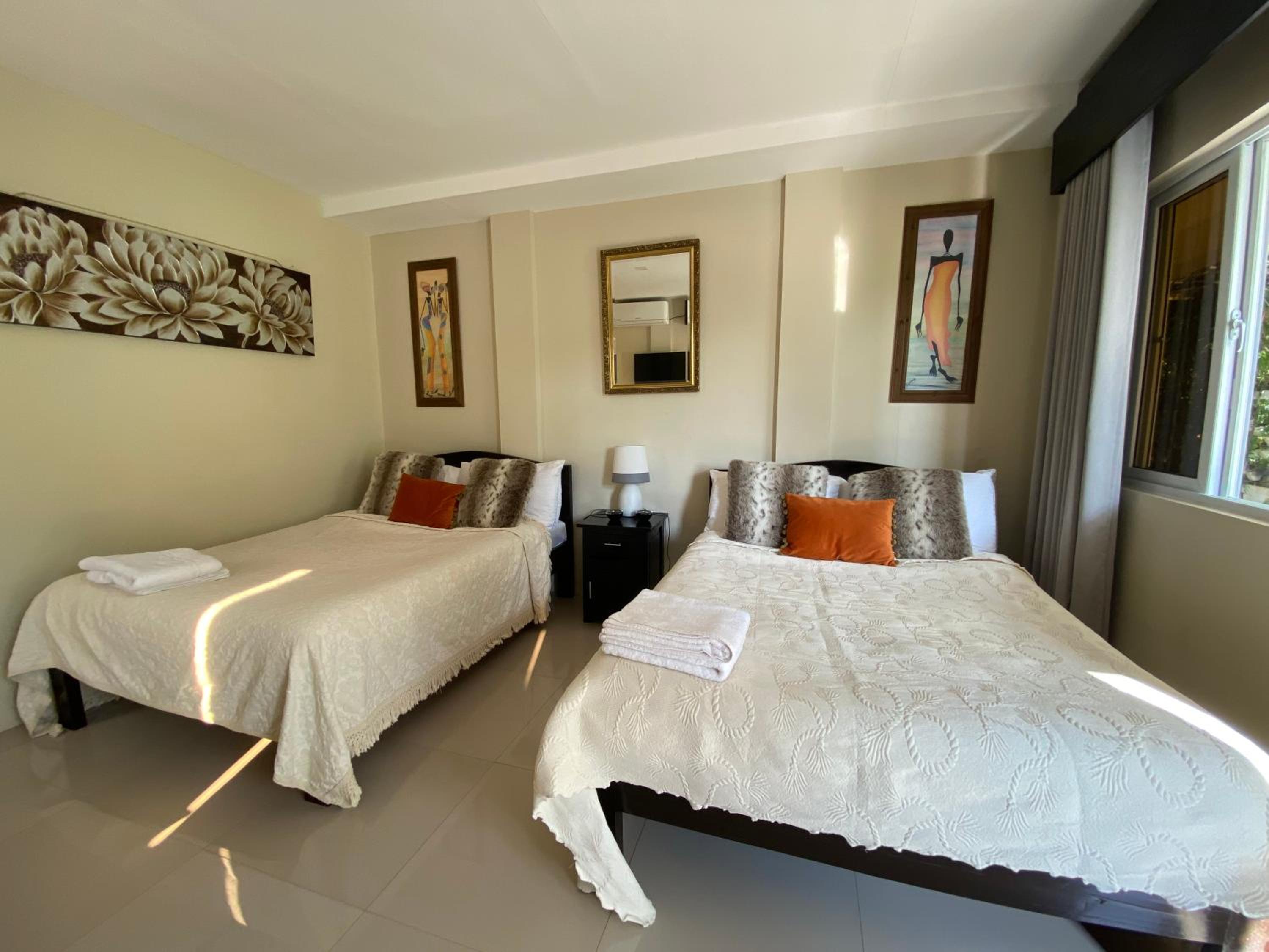 Luxury Quadruple Room photo 3