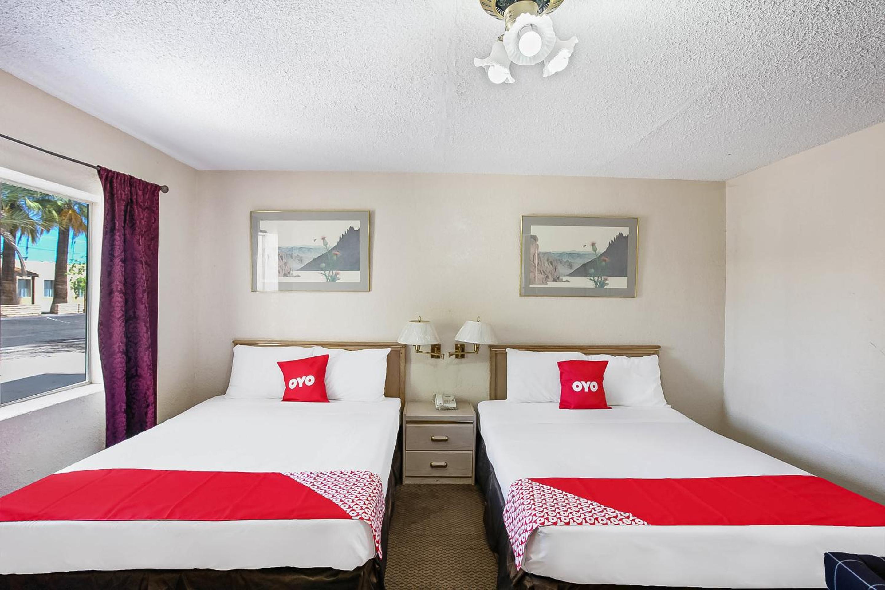 Double Room with Two Double Beds photo 2