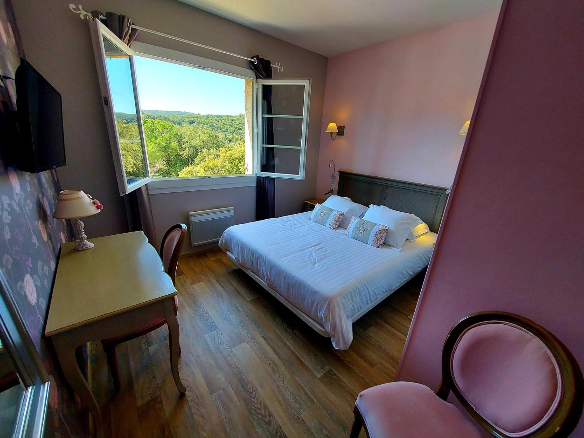 Double Room with Pool View