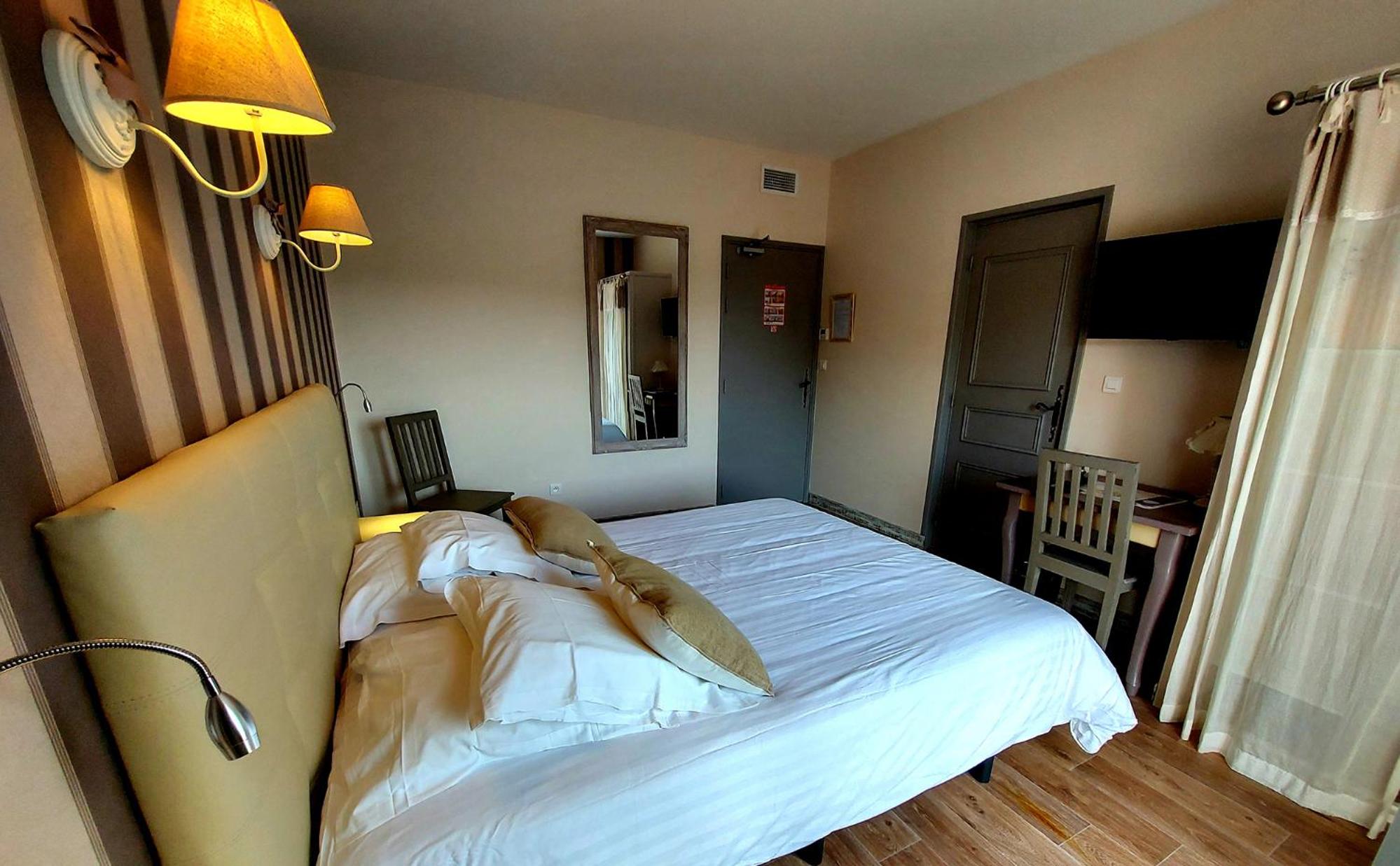 King Room with Garden View photo 3