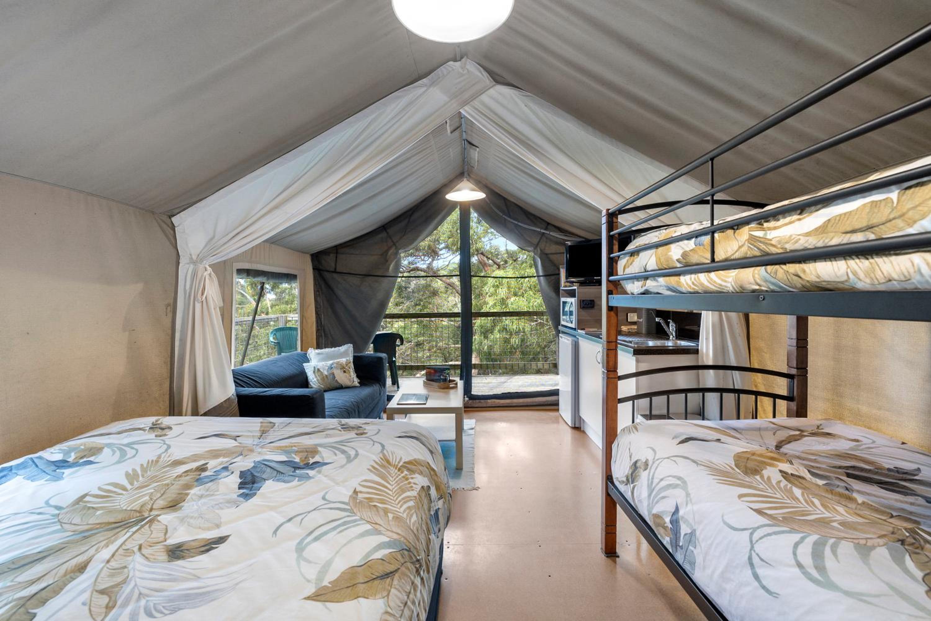 Deluxe Safari Tent **No children under 2**