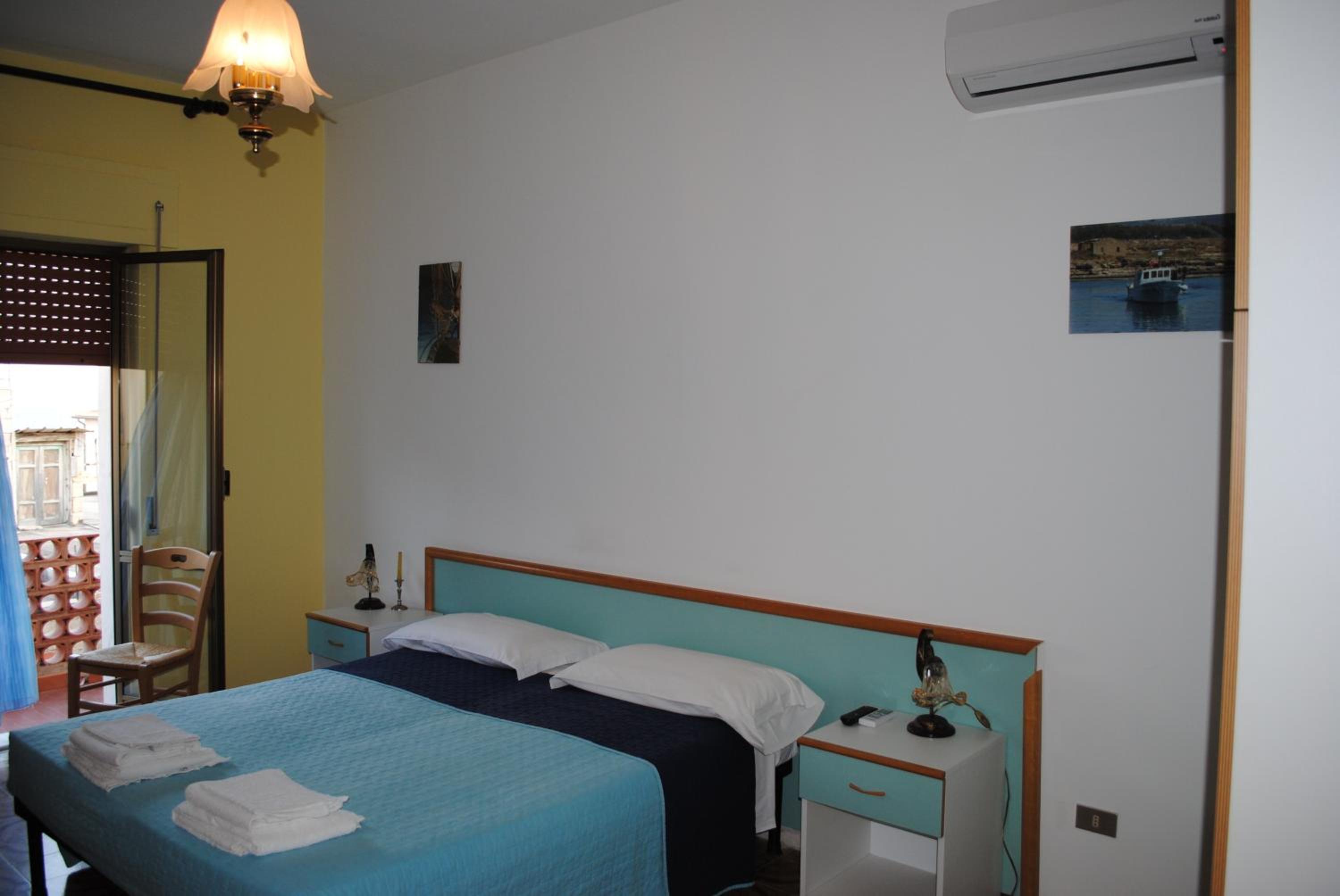 Standard Double or Twin Room with Balcony photo 1