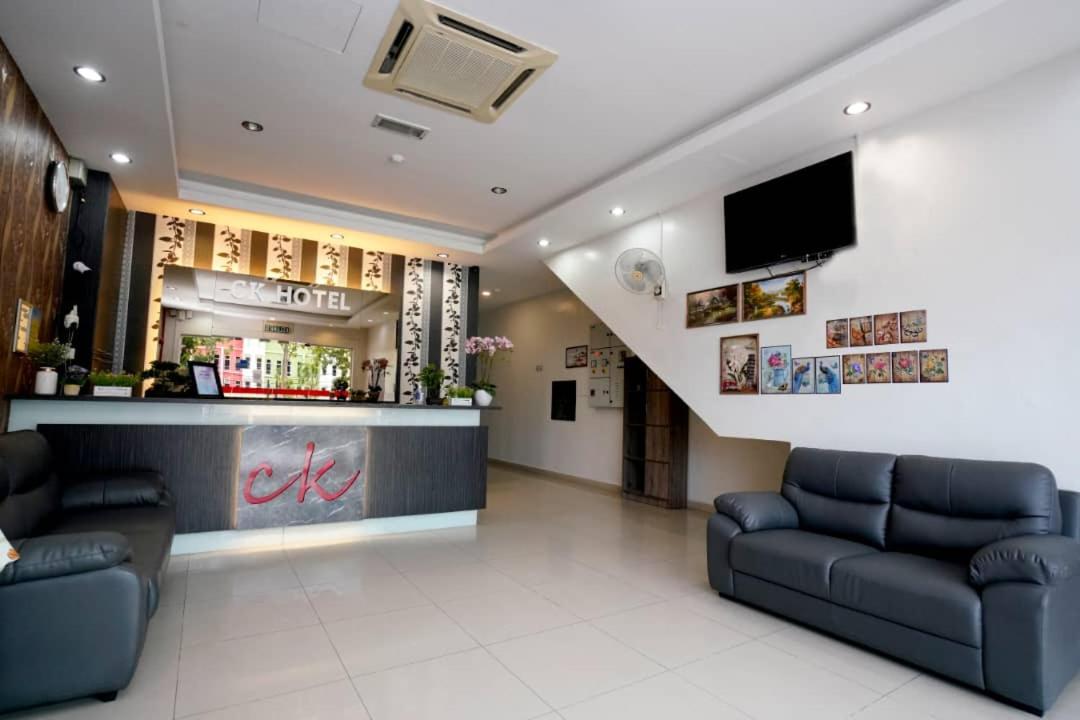 Deluxe Family Room - Photo 7